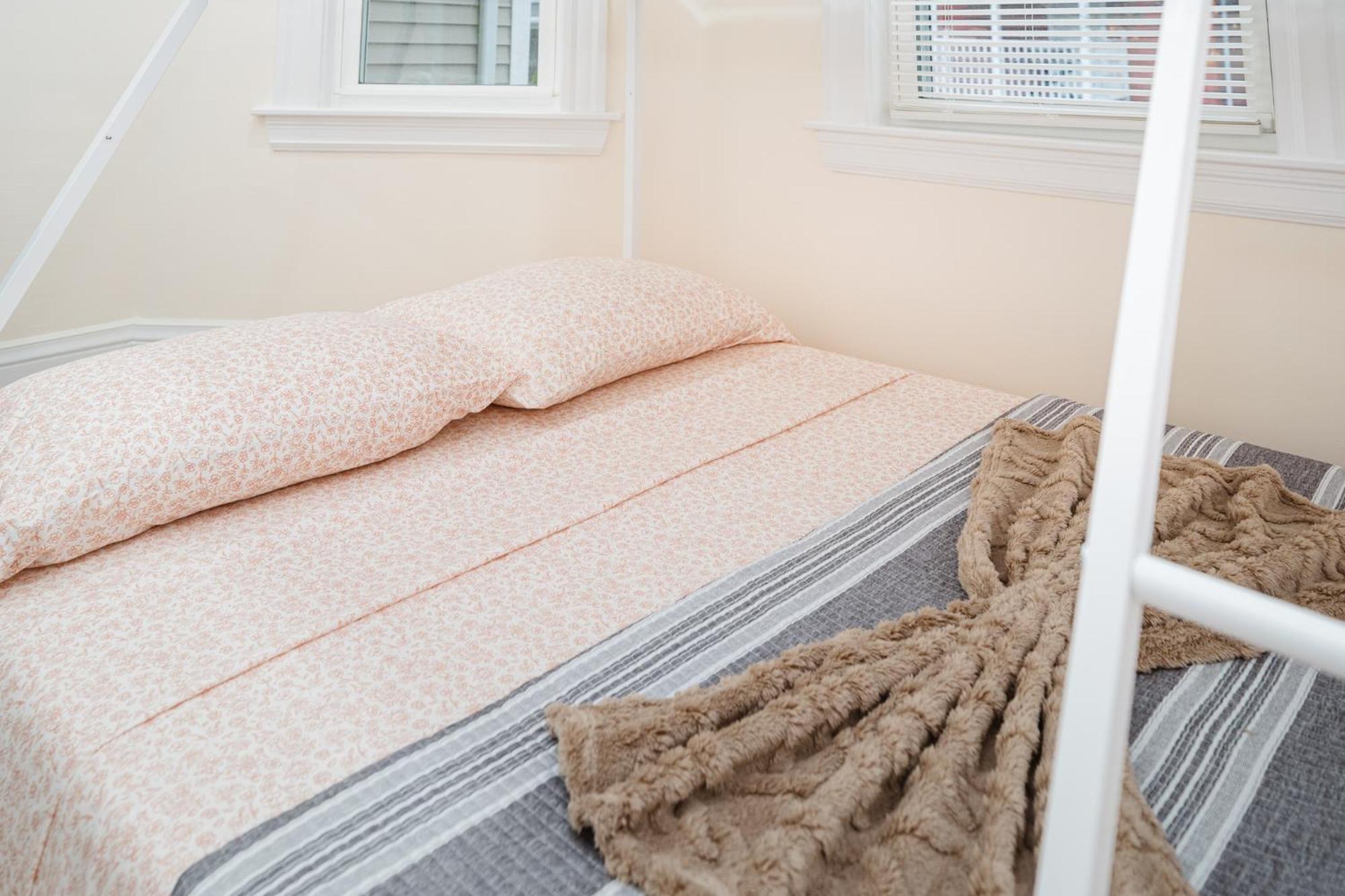 76 Carruth - 4br Cozy And Lovely Boston
