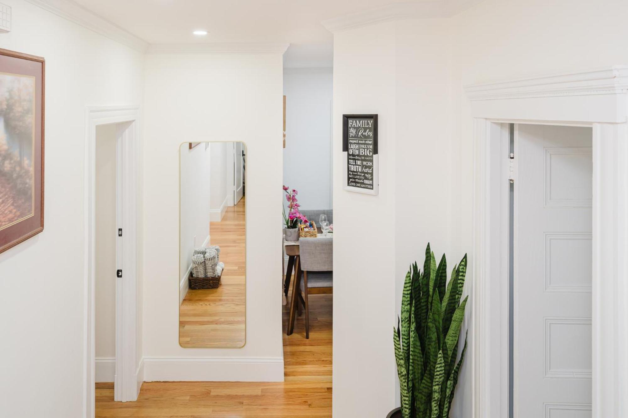 76 Carruth - 4br Cozy And Lovely Boston
