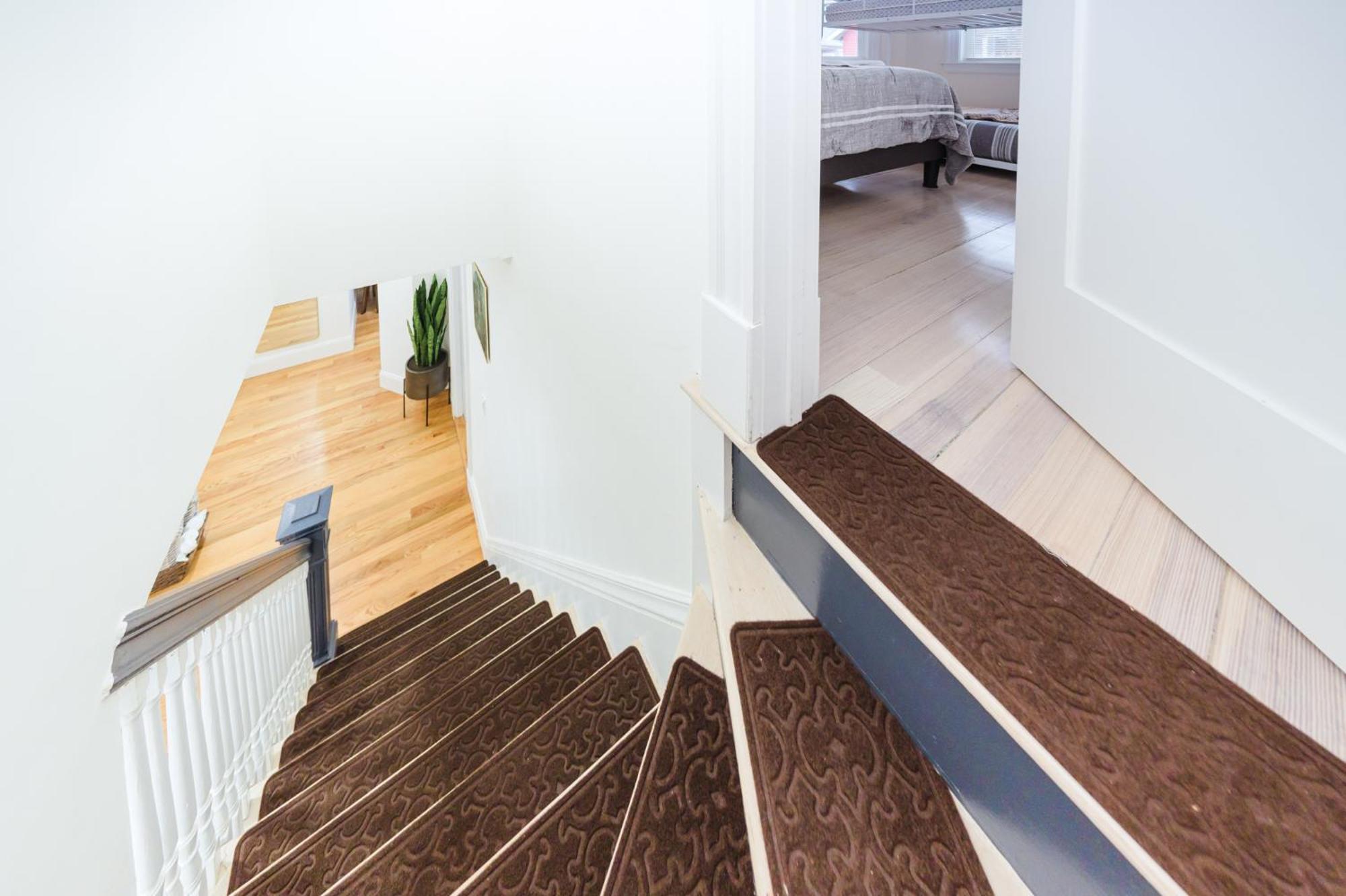 Apartment 76 Carruth - 4br Cozy And Lovely *