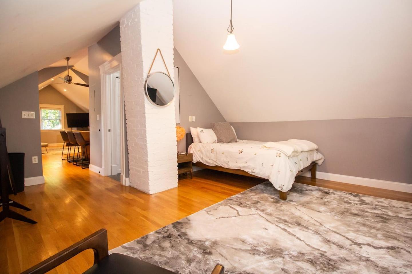 Apartment Pristine 1bed In Savin Hill