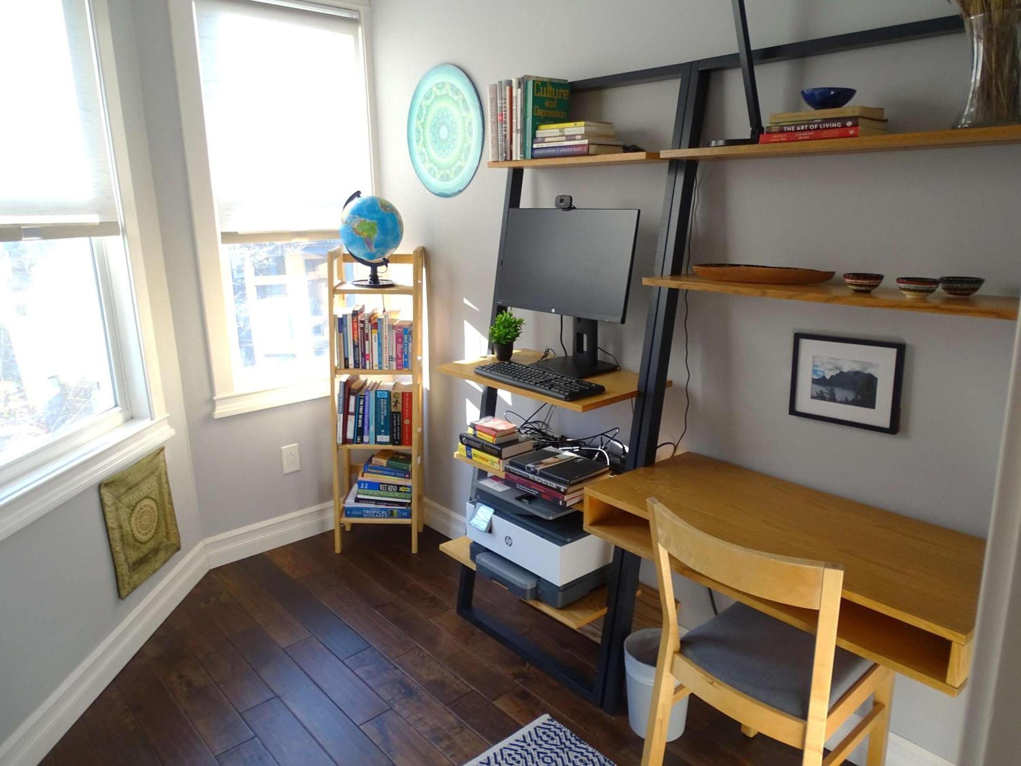 Park-side In Jamaica Plain Holiday home *