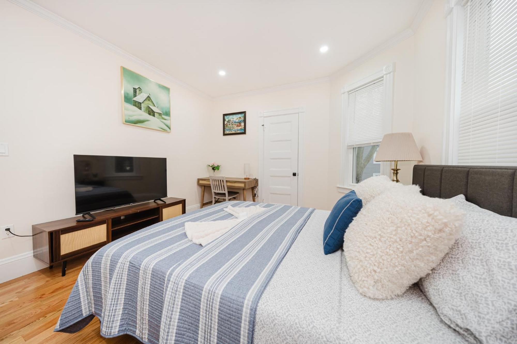 76-2 5br Cozy In Apartment Boston