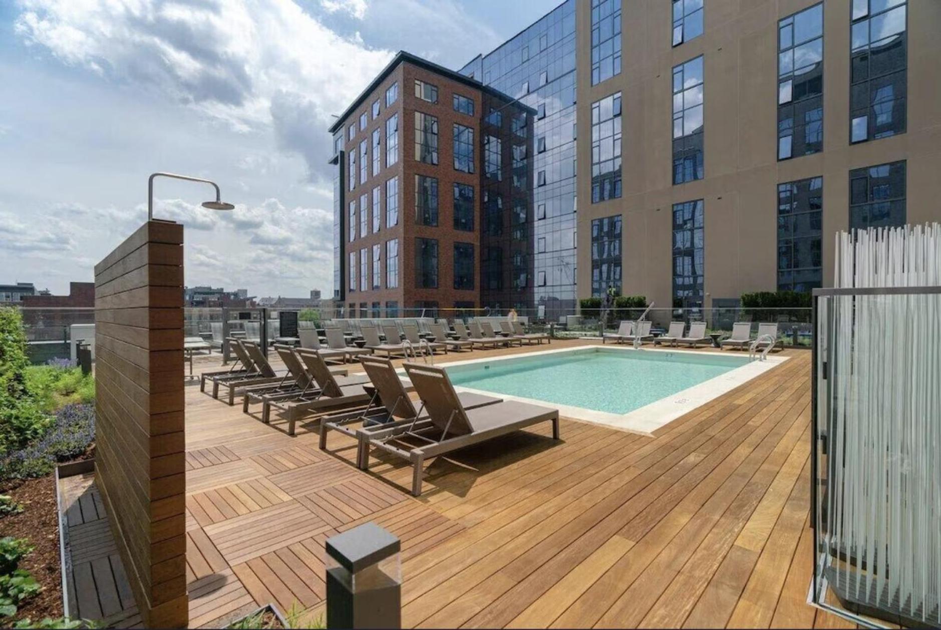 Apartment South End Luxury 2 Bedroom *
