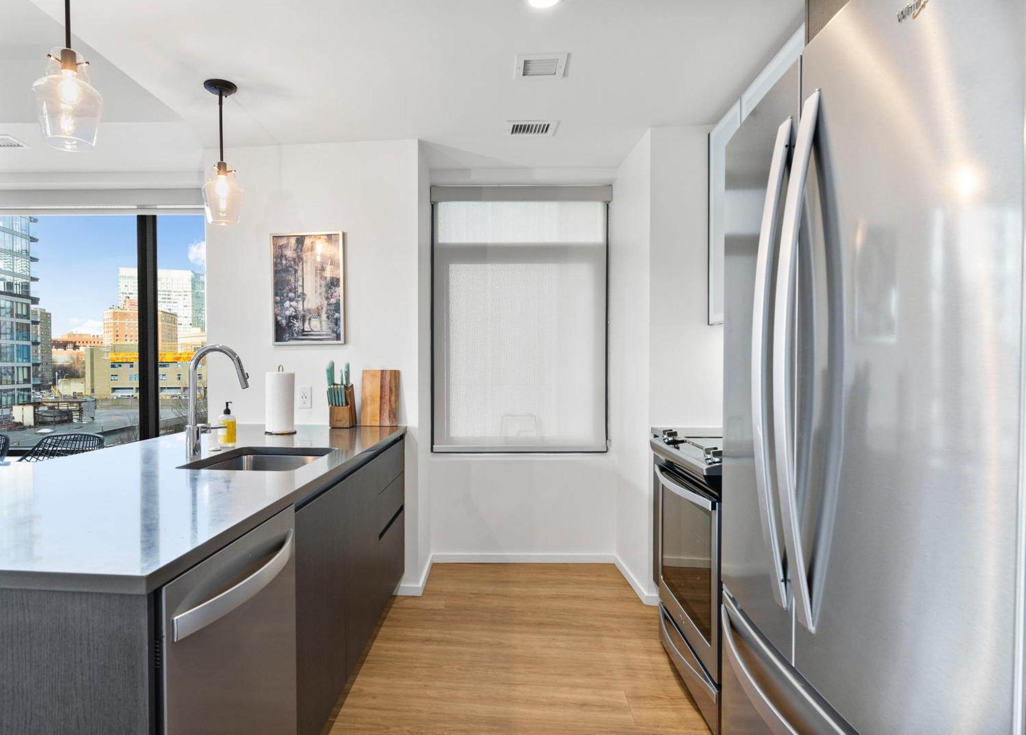 South End Luxury 2 Bedroom