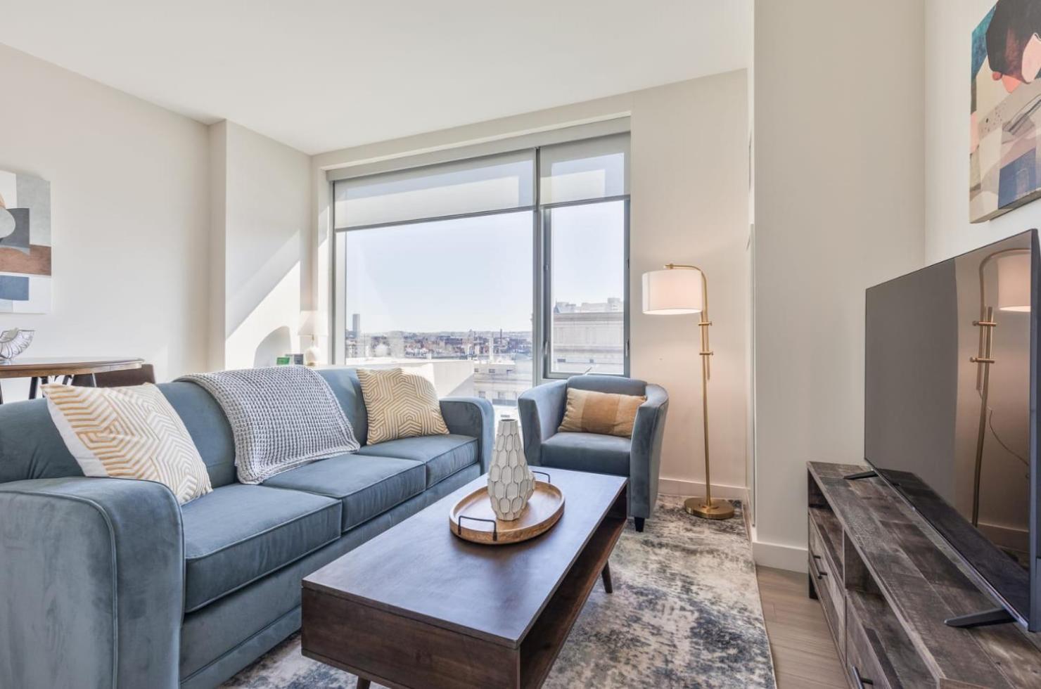 Luxury Near Prudential Center - 30-804 Apartment *