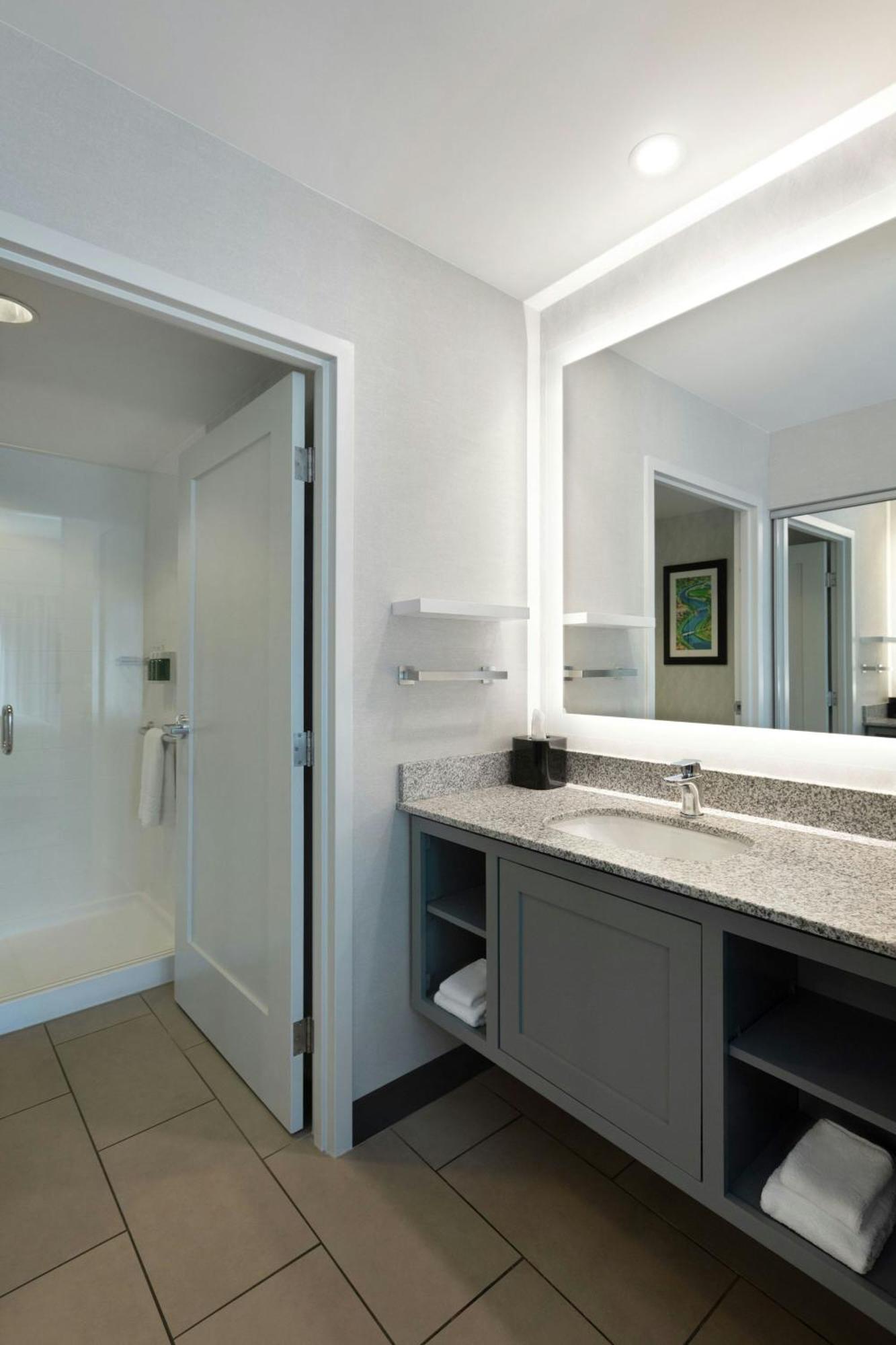 By Marriott Back Bay/fenway Hotel Boston