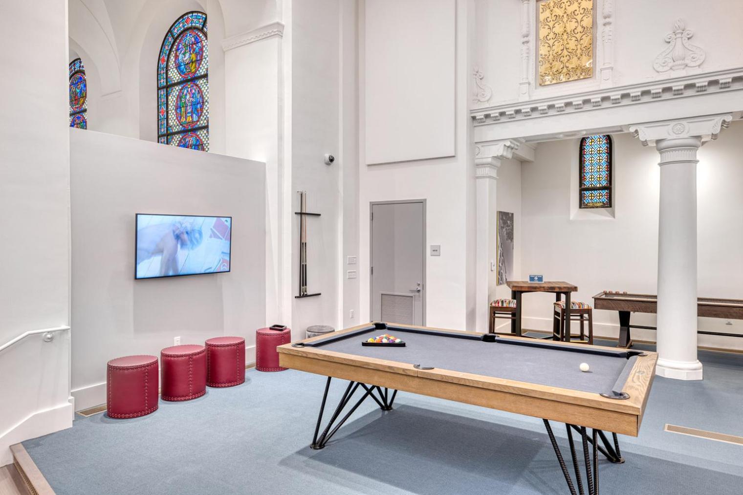 Apartment Brighton 1br W Wd Pool Gym Nr Line Bos-849 Boston