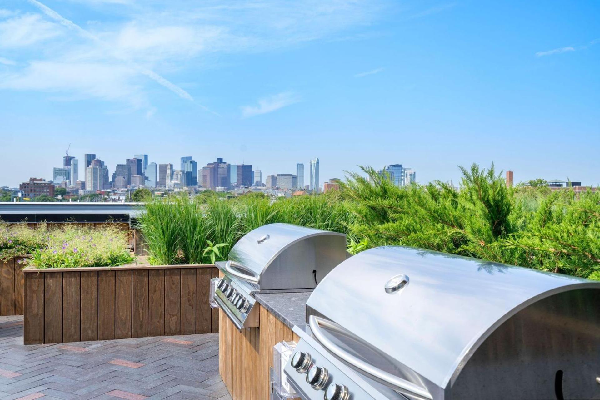 Luxury Furnished Near Logan Airport *