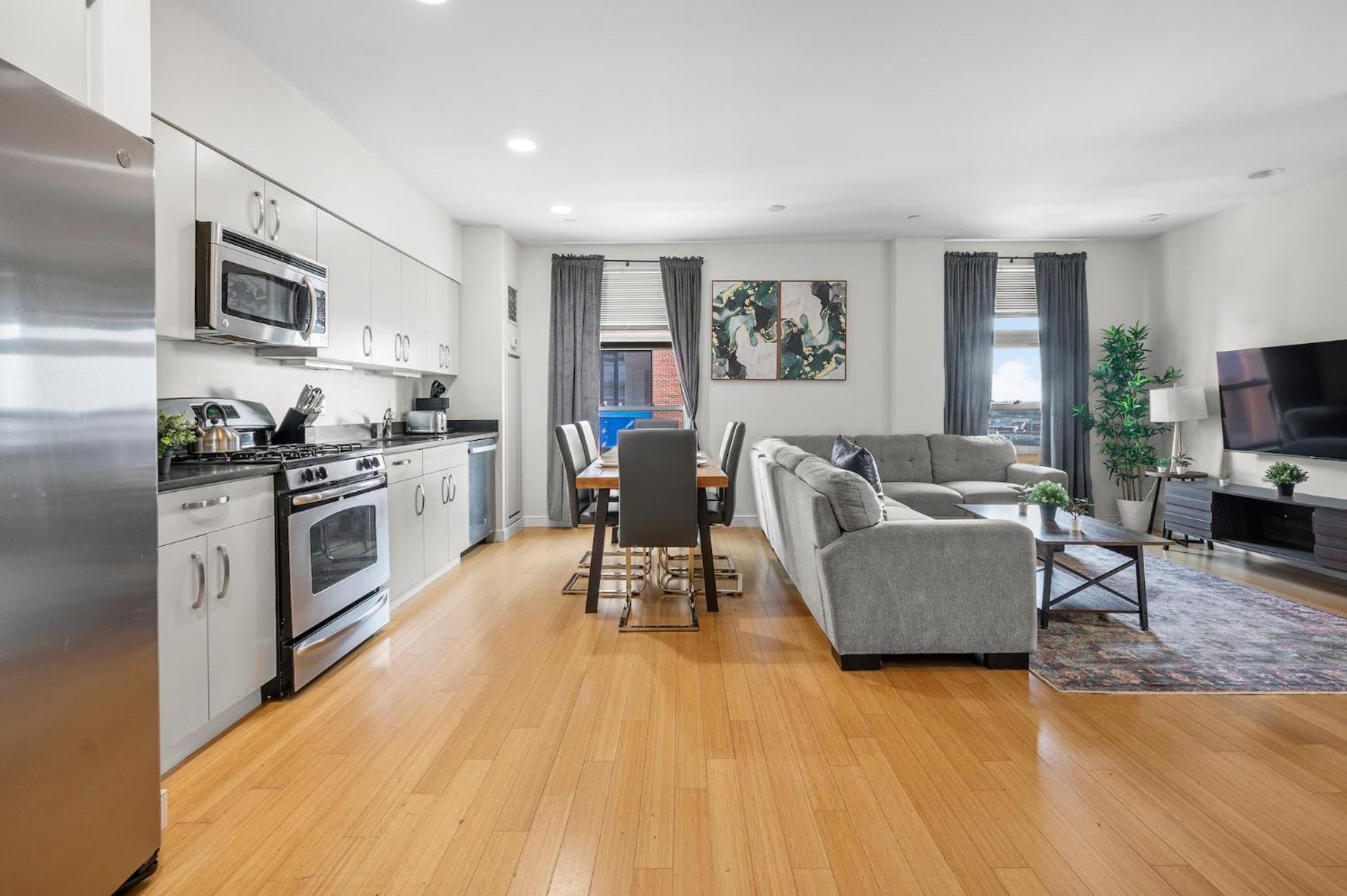 Beautiful 2br In Southend Apartment *