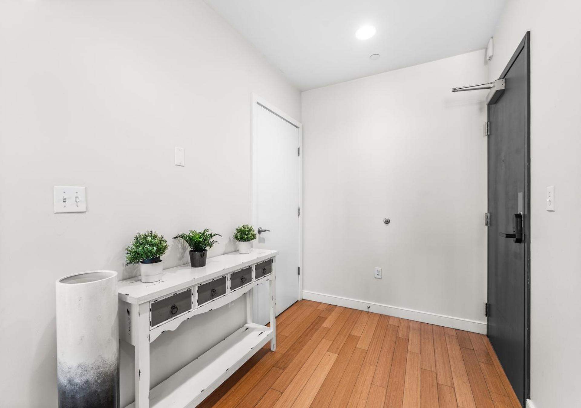 Apartment Beautiful 2br In Southend *