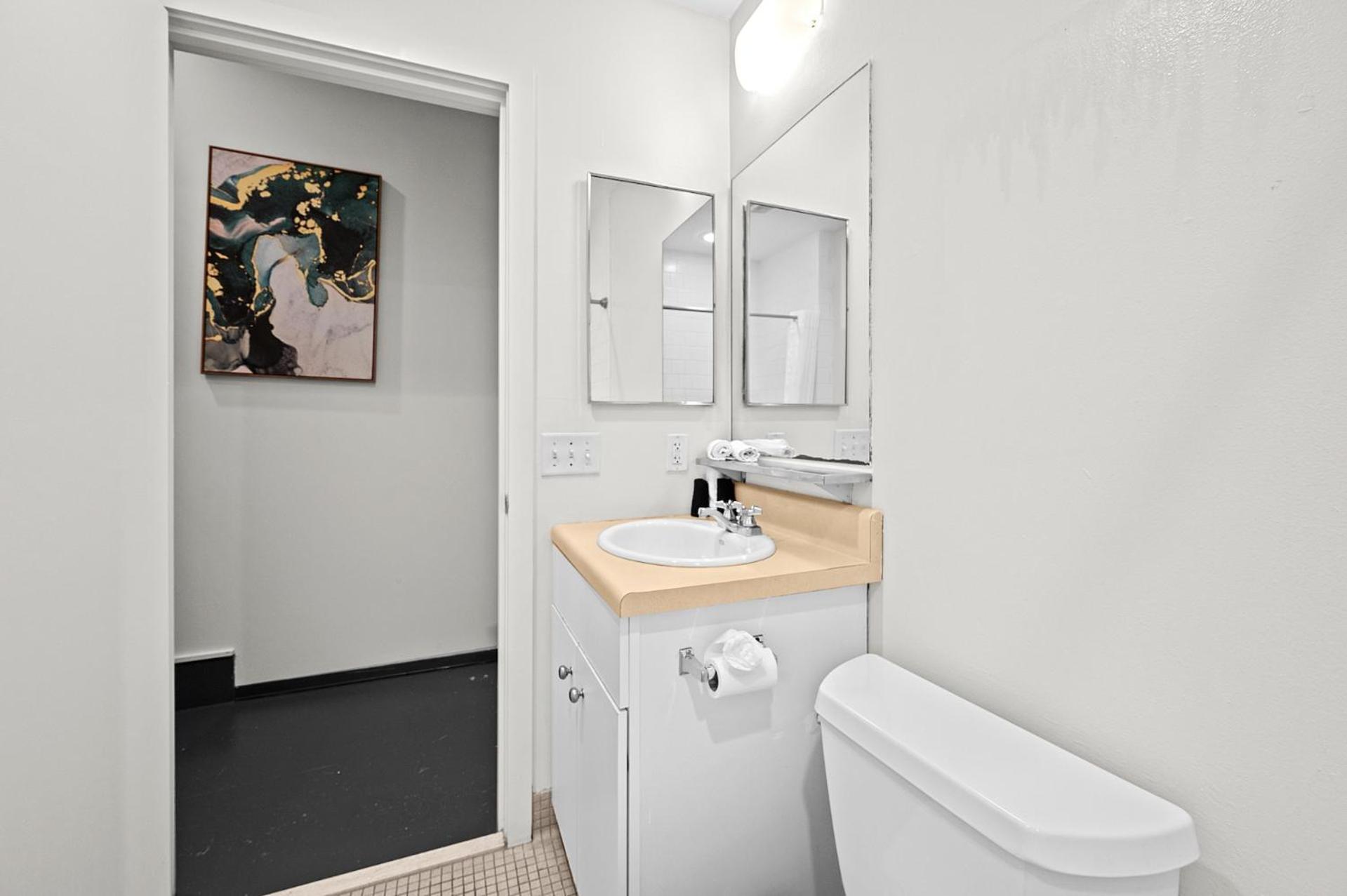 Apartment Furnished Loft Style In Southend Boston