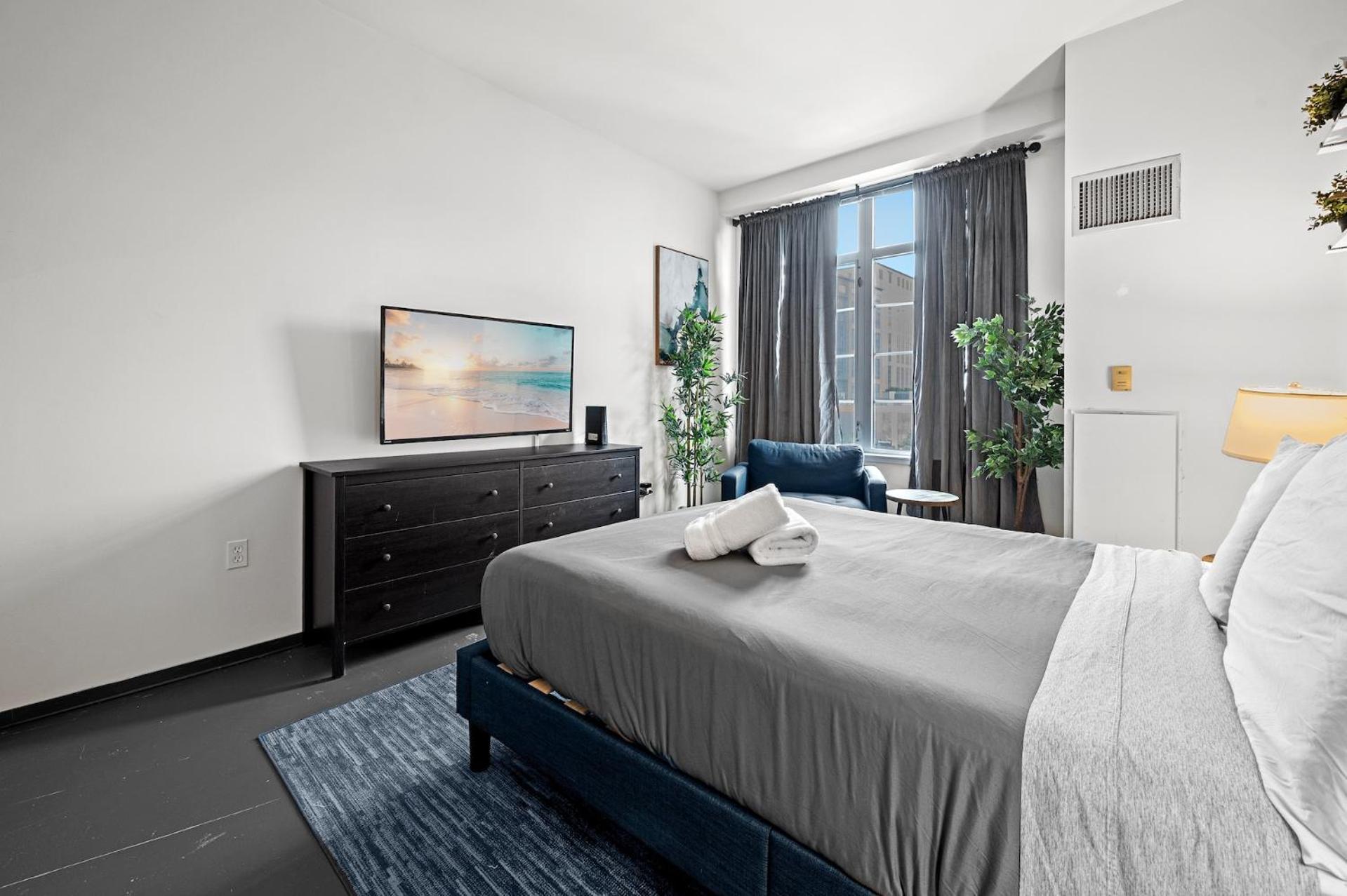 Furnished Loft Style In Southend Apartment Boston