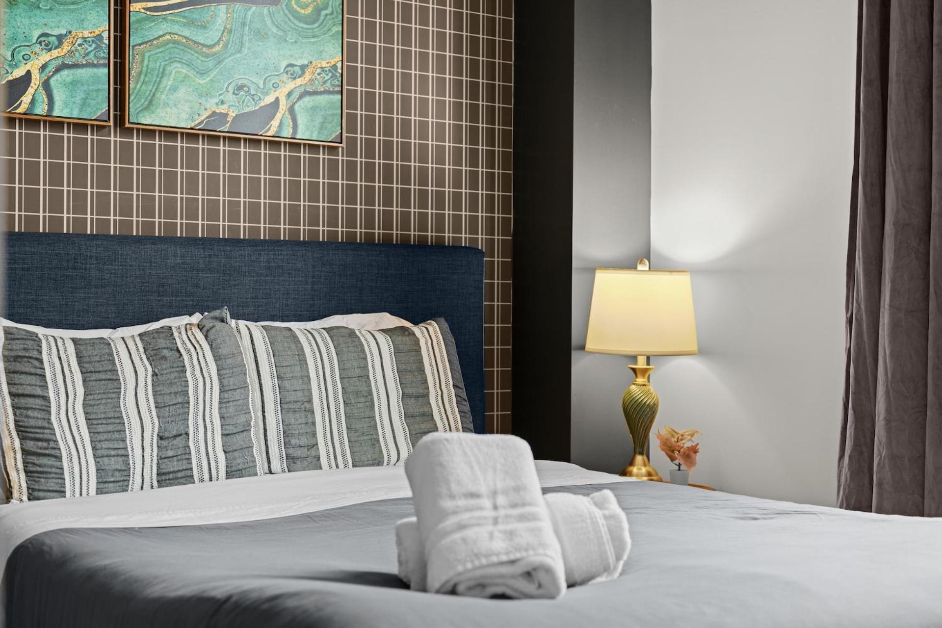 Furnished Loft Style In Southend * Boston
