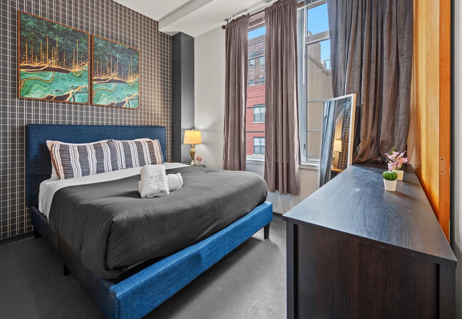 Furnished Loft Style In Southend *