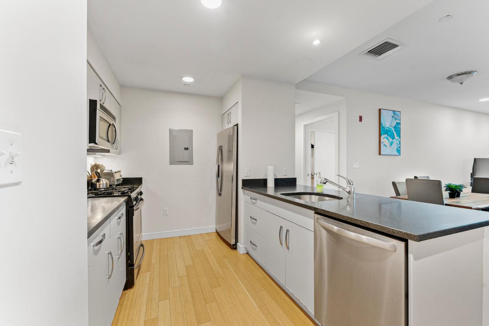 Beautiful 2br In Southend