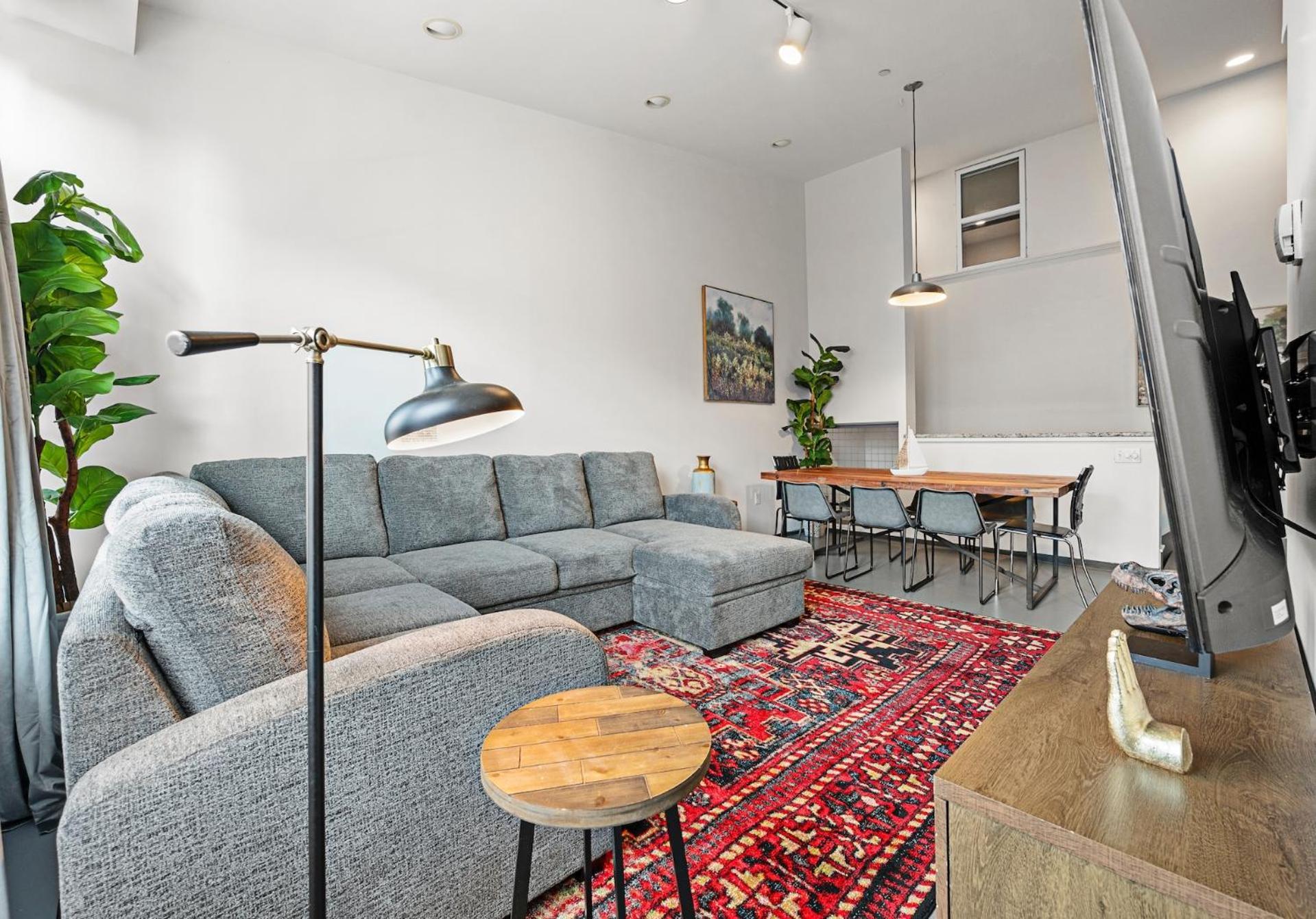 Apartment Furnished Loft Style In Southend