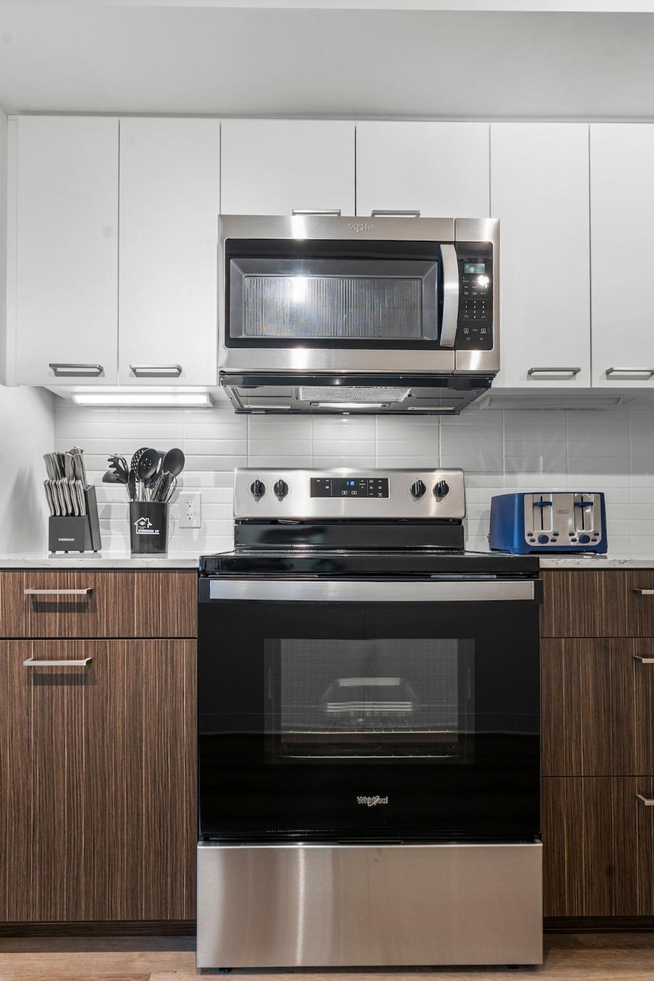 Apartment Furnished Luxury Next To Harvard Stadium Boston