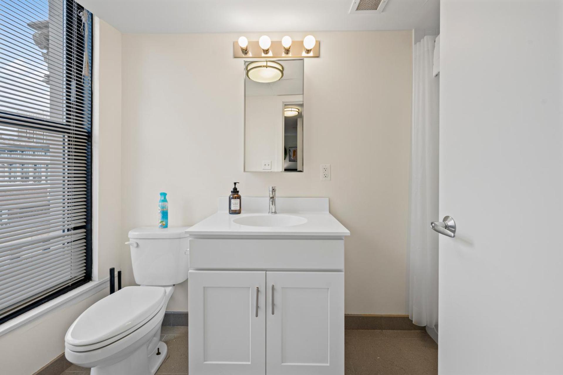 Furnished In Downtown *