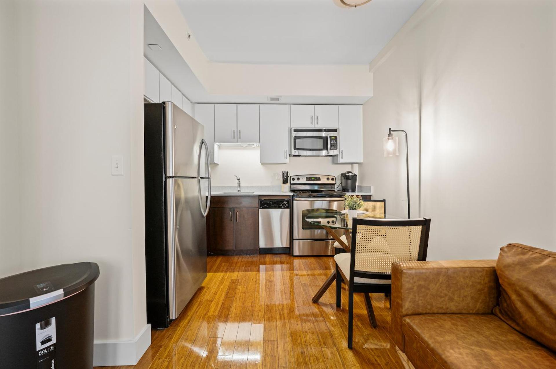 Furnished In Downtown Apartment