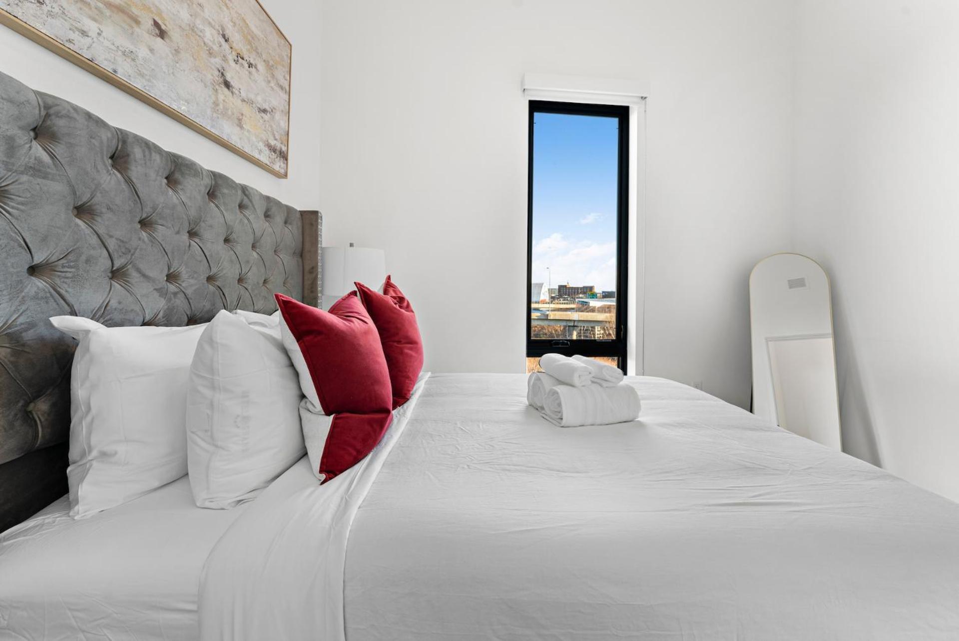 Apartment Luxury Furnished Near Logan Airport Boston
