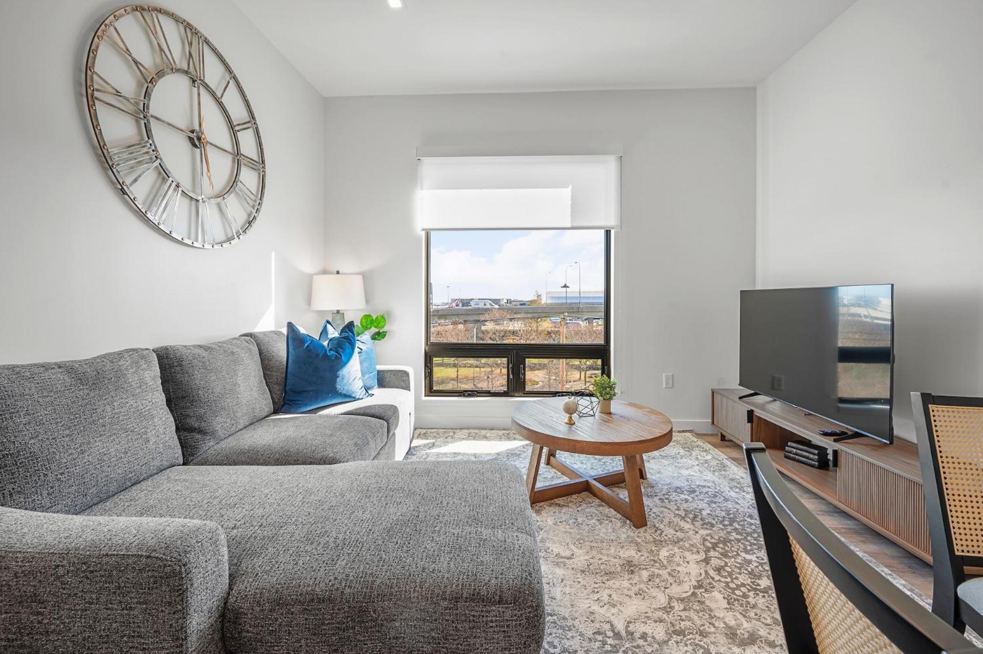 Luxury Furnished Near Logan Airport * Boston