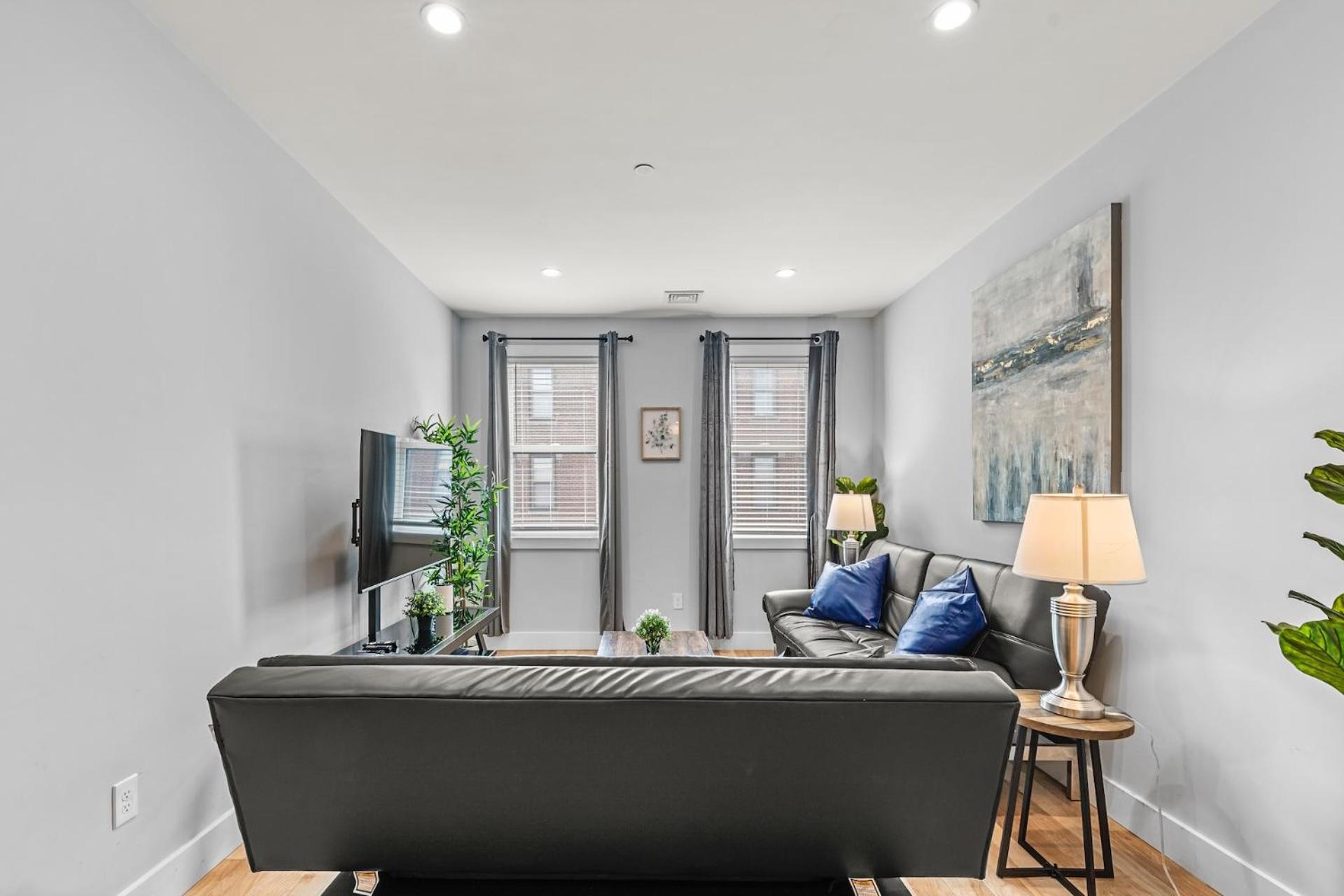 Apartment Furnished Near Logan Airport *