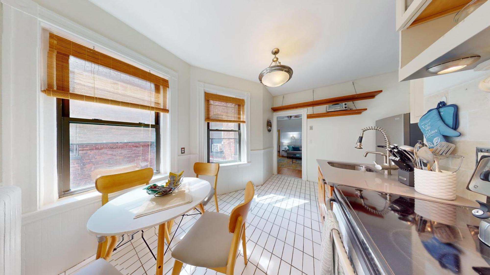 Apartment 2br Retreat Near College & Longwood *
