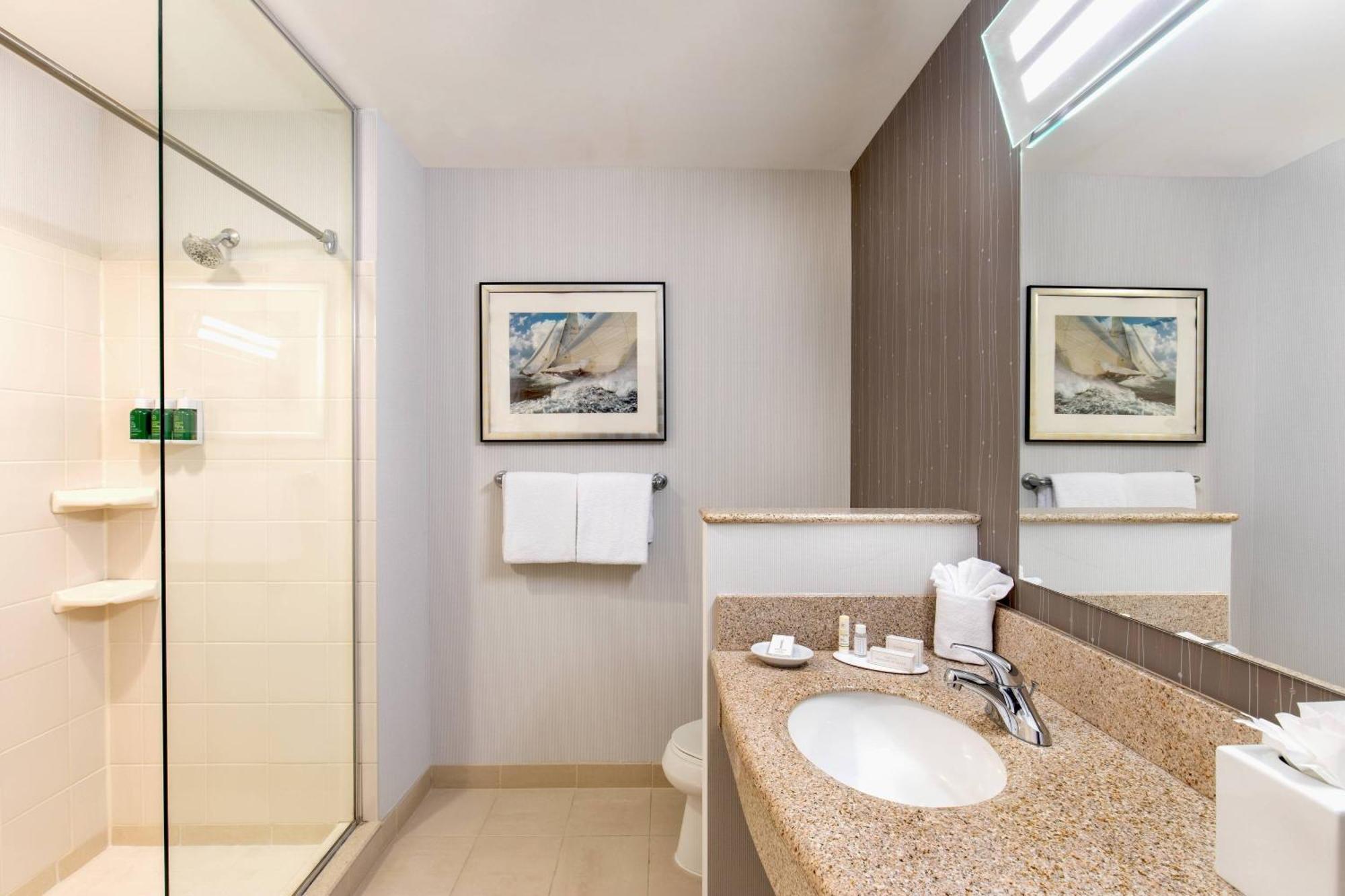 Courtyard Copley Square 3* Boston
