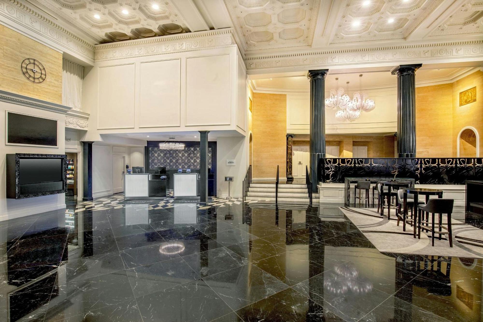 Courtyard By Marriott Downtown Hotel 4*