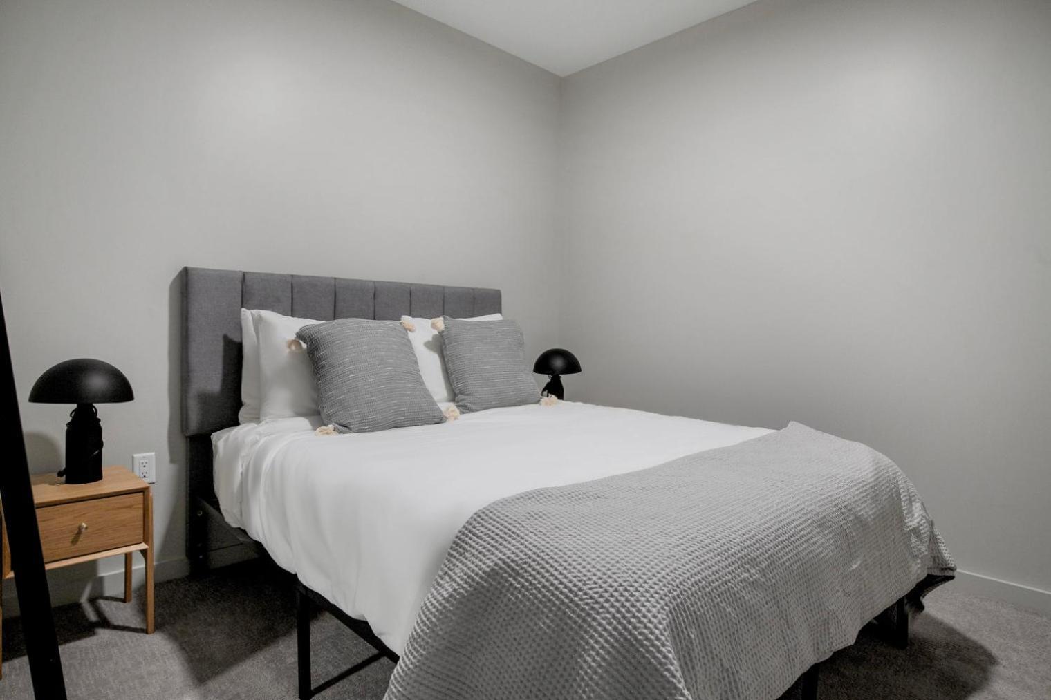Apartment Brighton Jr 1br W Wd Gym On The River Bos-997