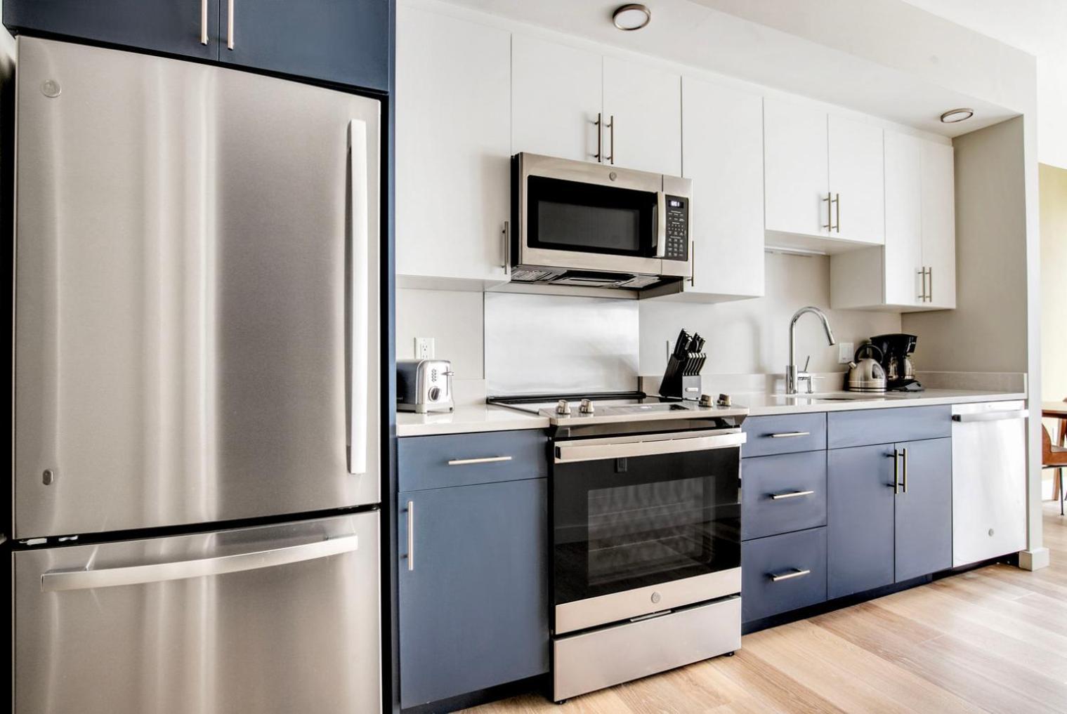 Brighton Jr 1br W Wd Gym On The River Bos-997 Apartment