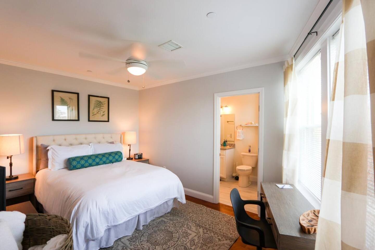 2b, 2ba - Near Neubmc, Elevator Access Apartment Boston