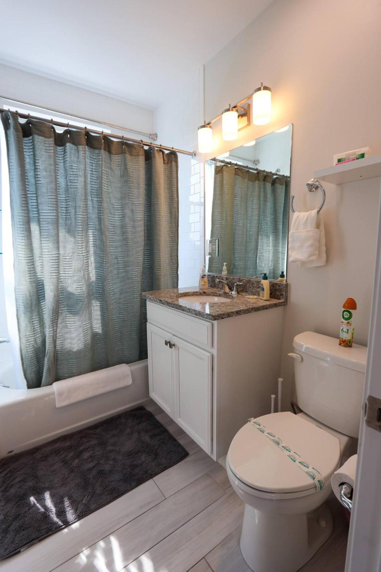 2b, 2ba - Near Neubmc, Elevator Access * Boston