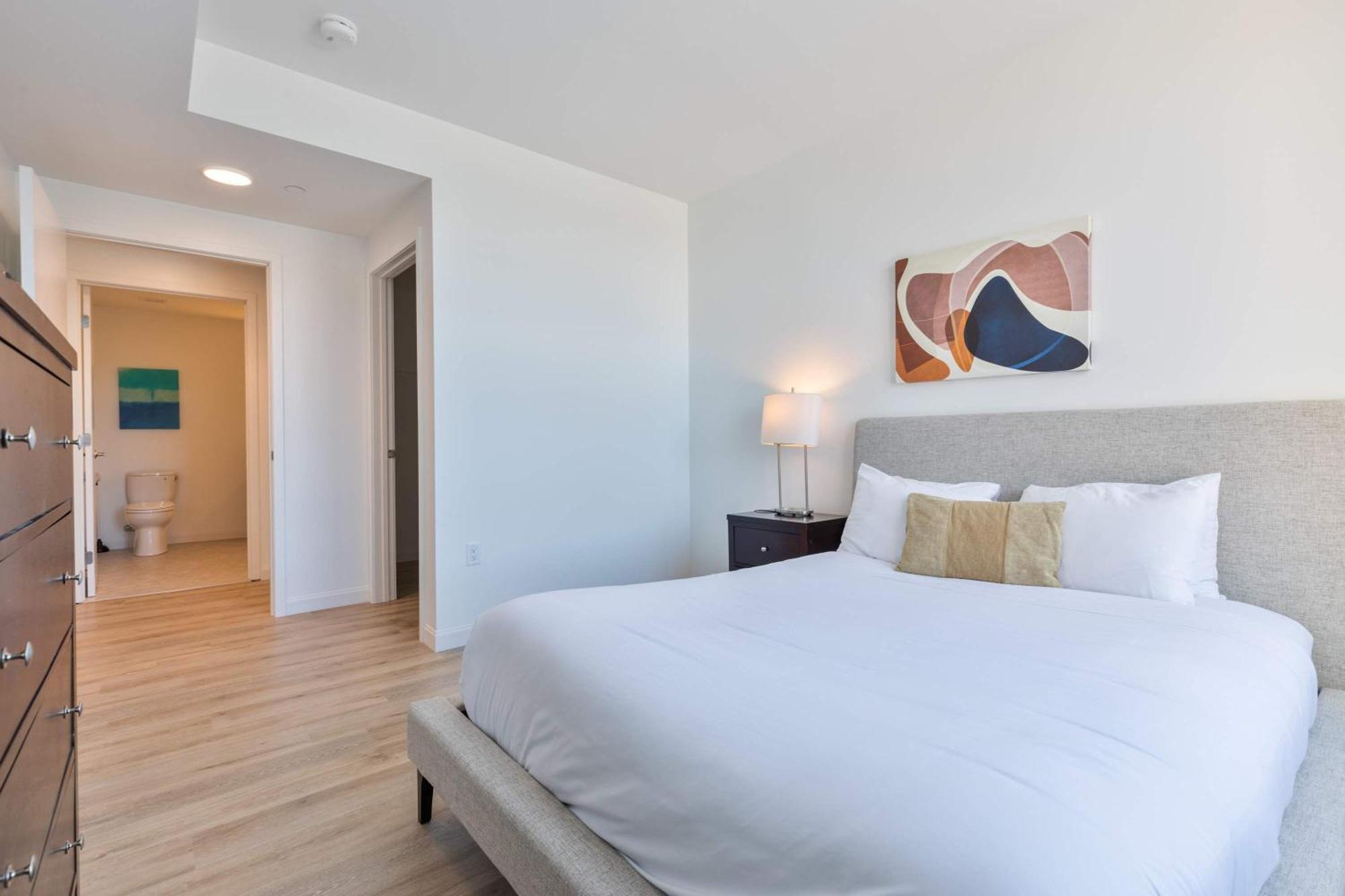 Apartment Gorgeous With Kitchen-idl-451 Boston
