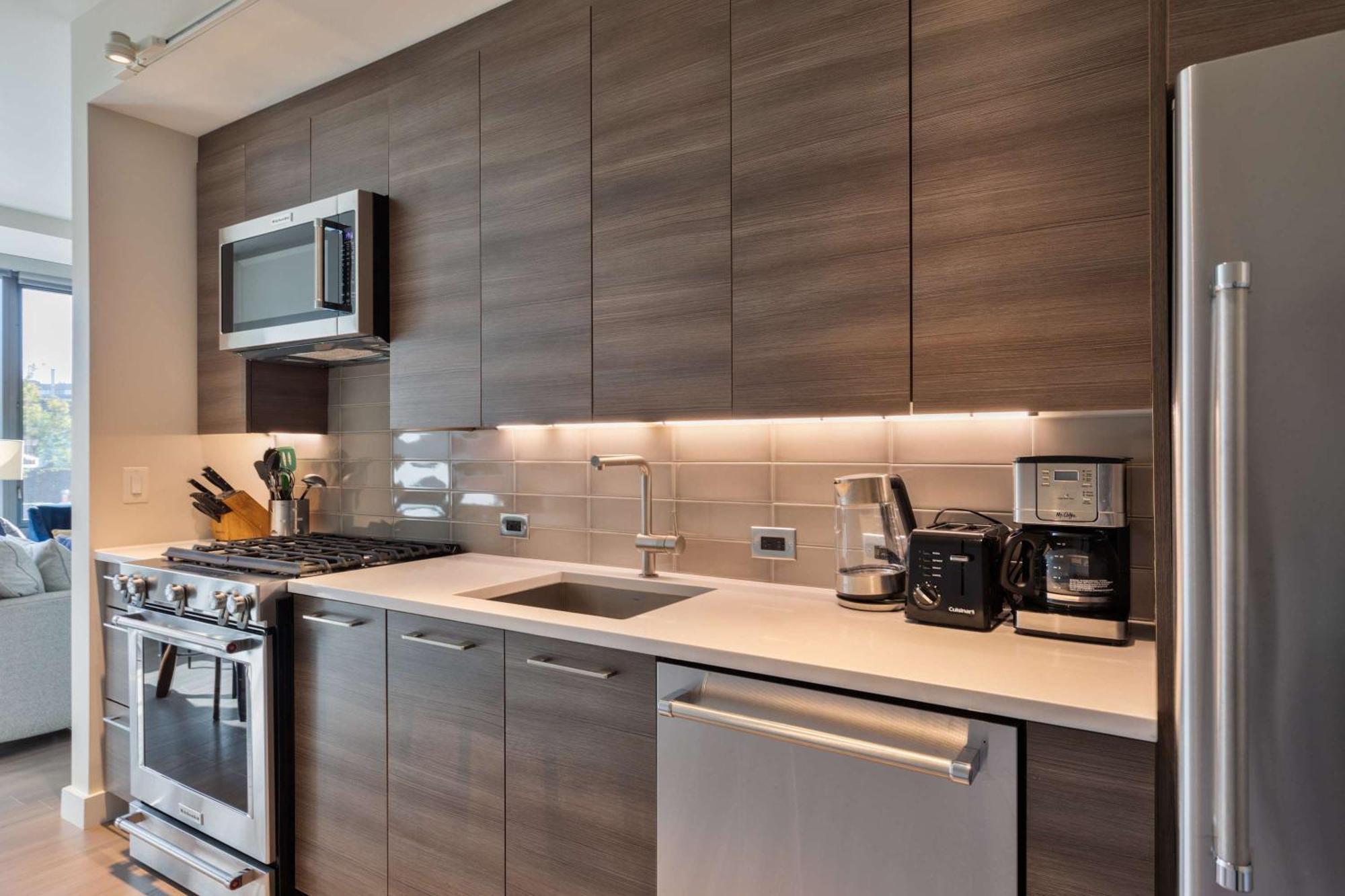 Apartment Luxury In Heart Of Back Bay - 30-404
