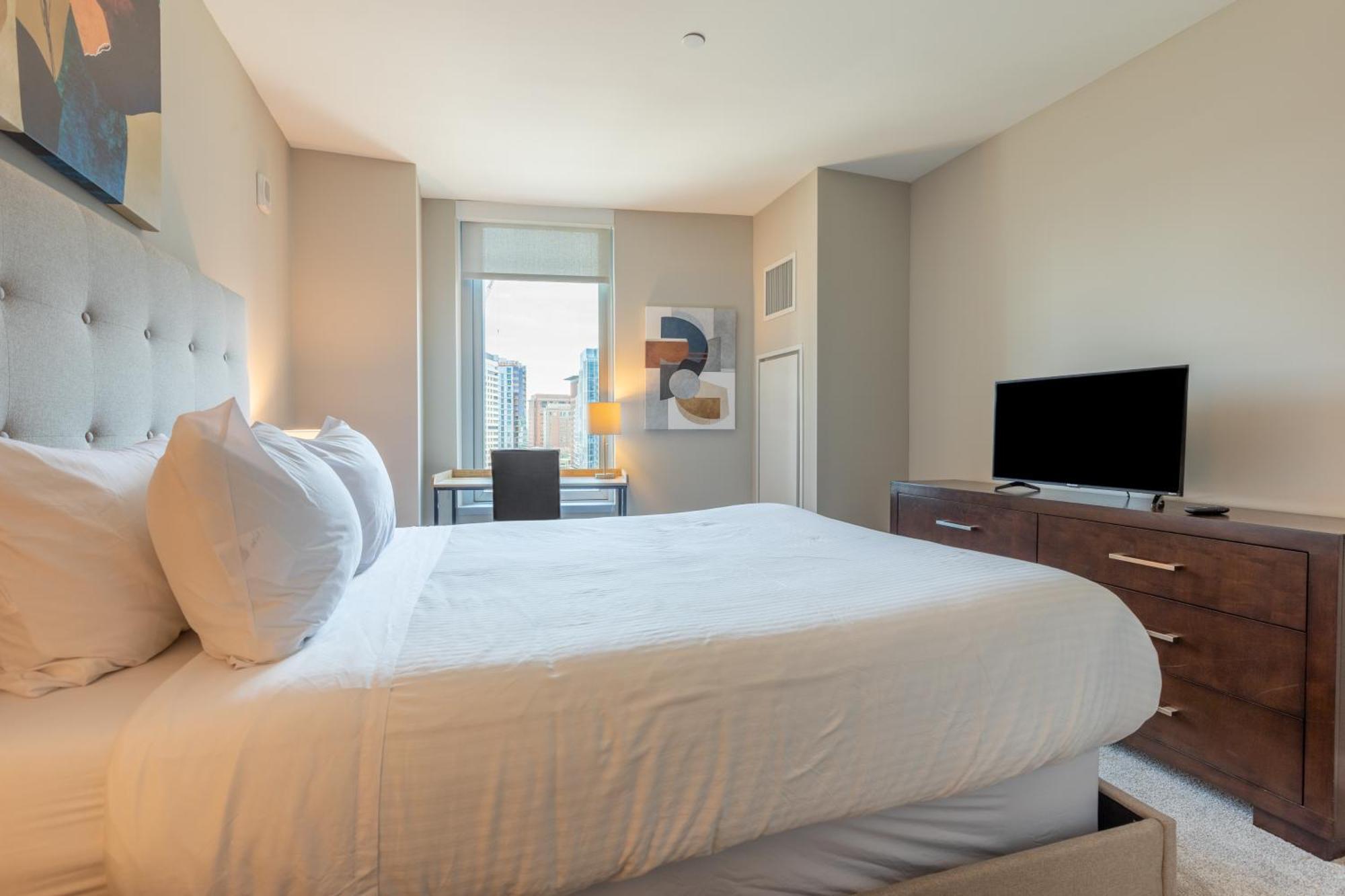 Private 2br Seaport-via-714 Boston