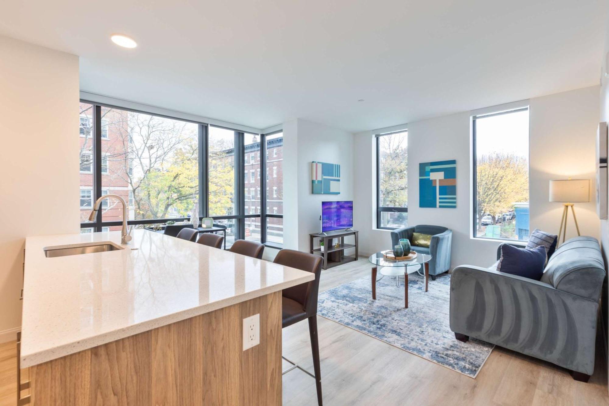 Private With Kitchen & Gym Apartment