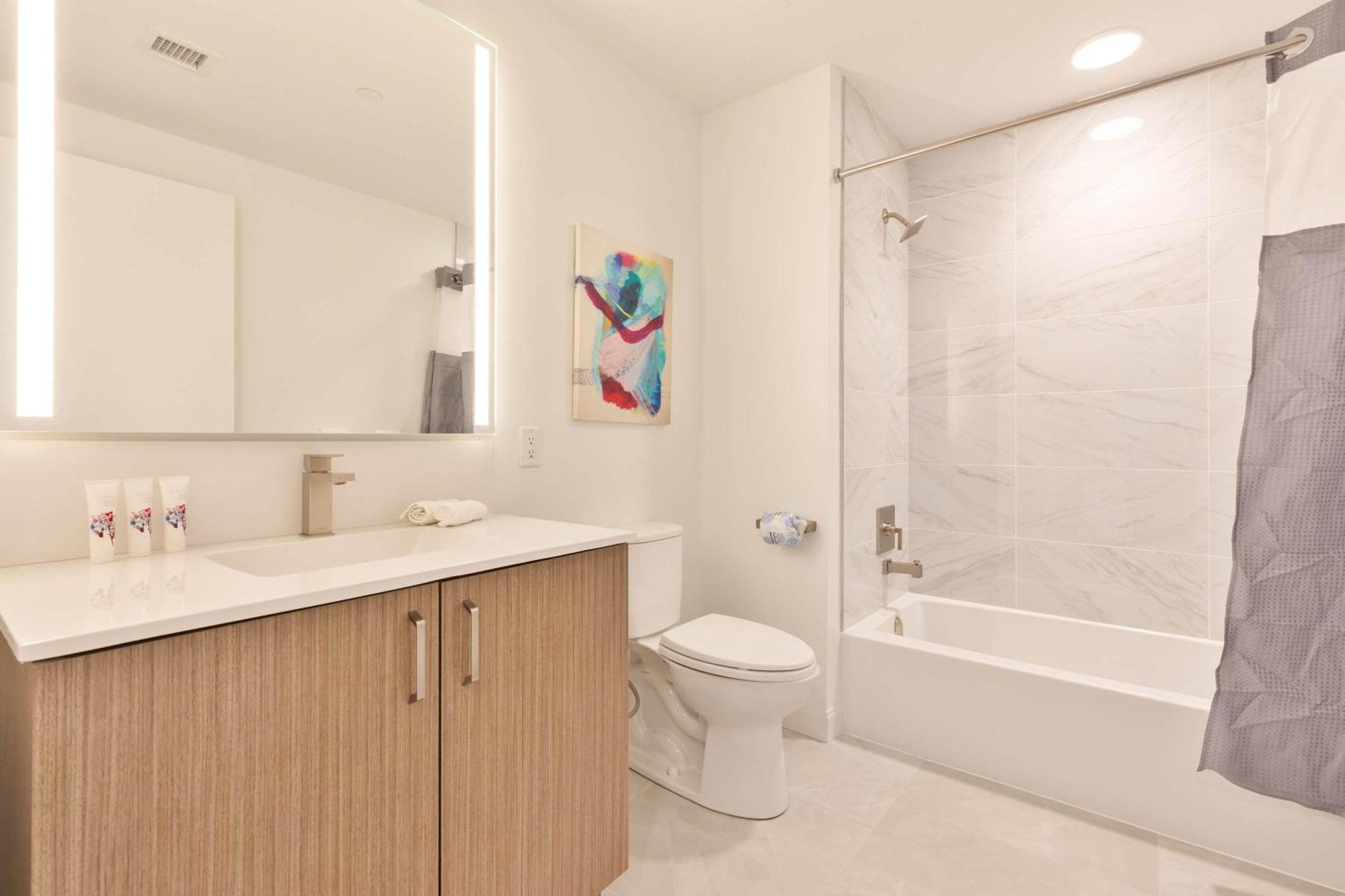 Private With Kitchen & Gym Apartment