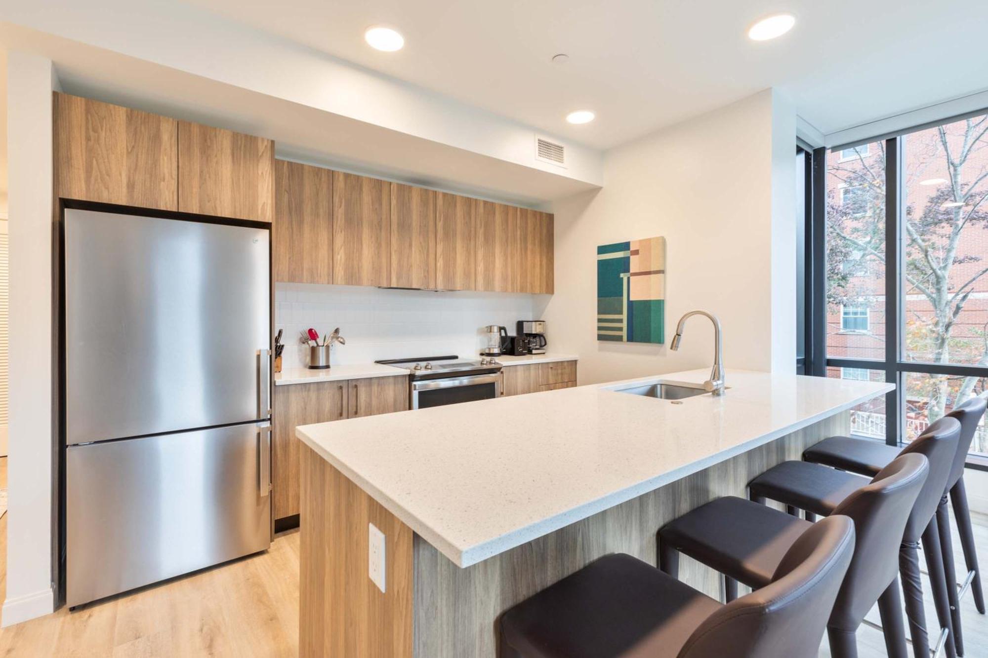 Private With Kitchen & Gym Apartment