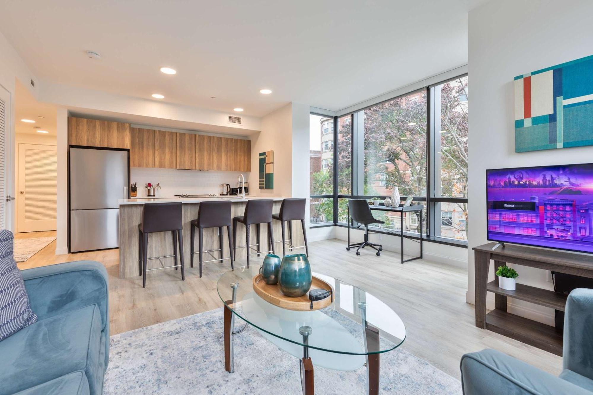 Apartment Private With Kitchen & Gym *