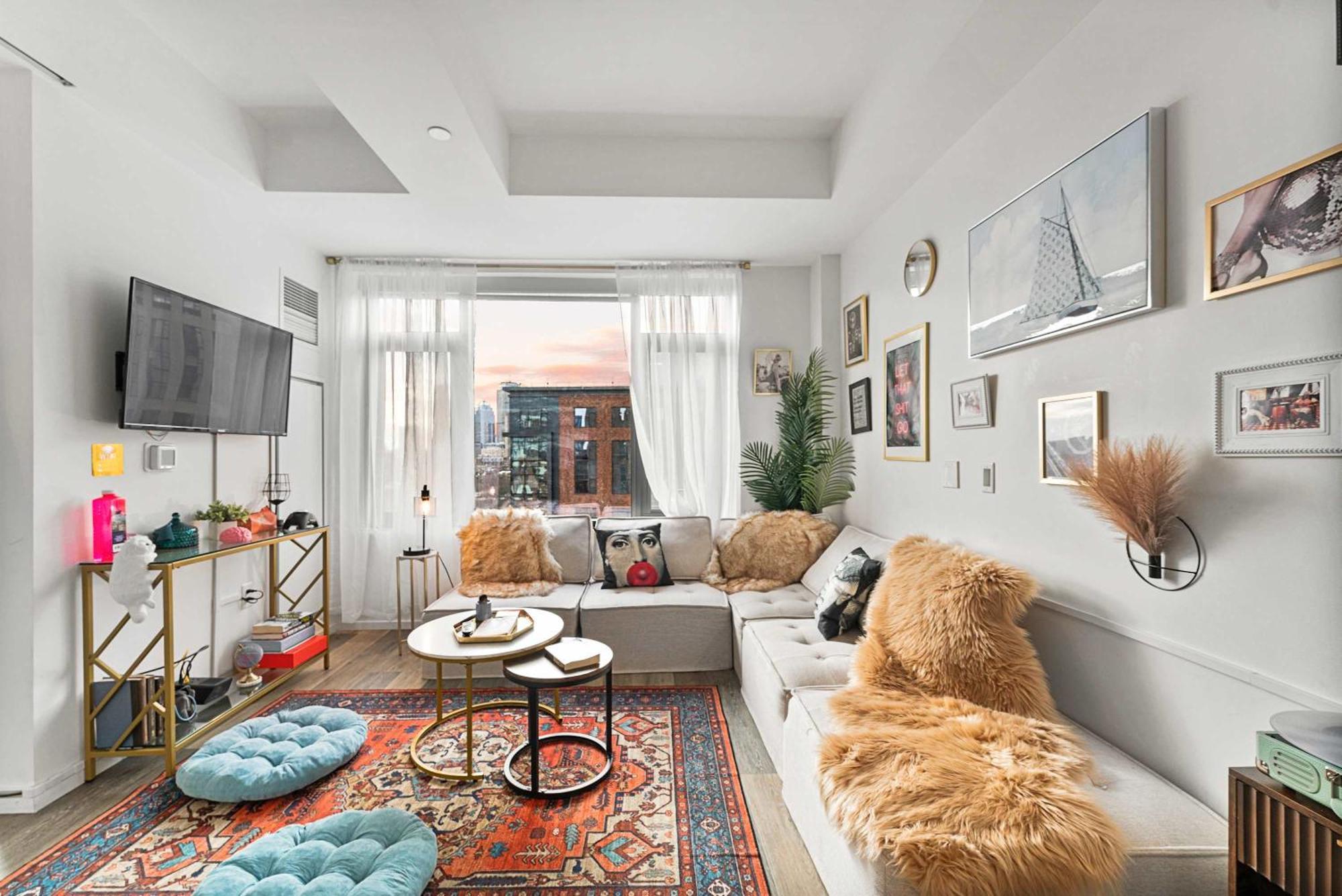 Apartment Penthouse South End 1 Bedroom *