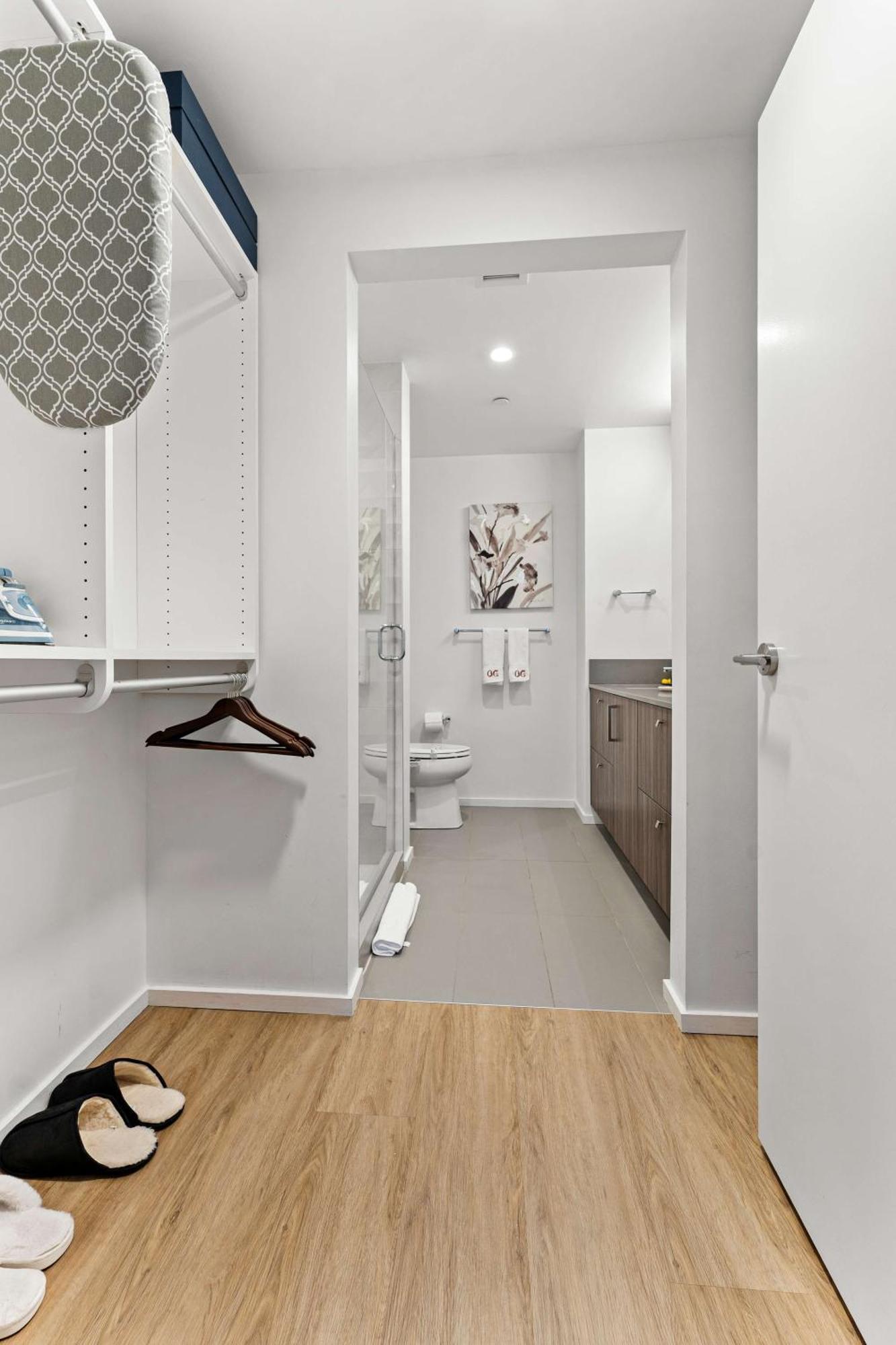 The Dazzling Two-bedroom Two-bath In South End Apartment *