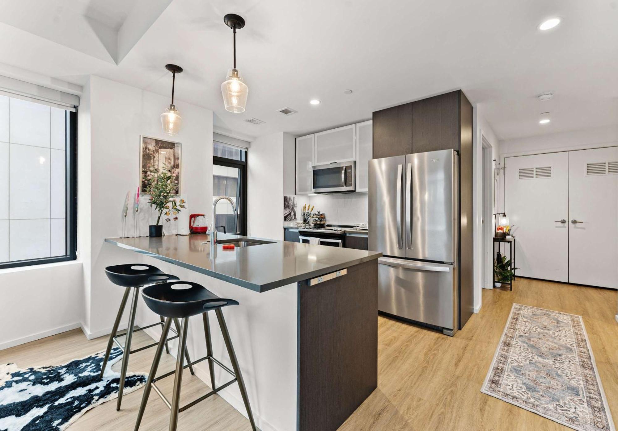 The Dazzling Two-bedroom Two-bath In South End Boston