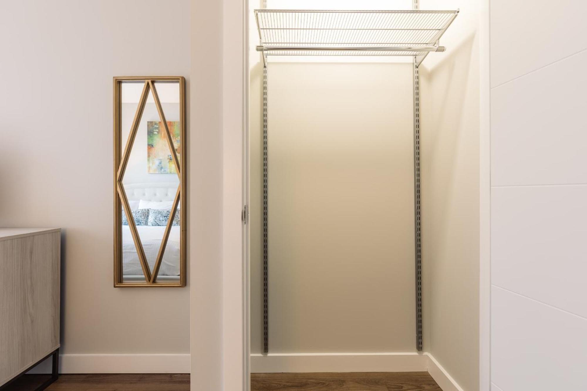 Apartment Luxury In Seaport Boston