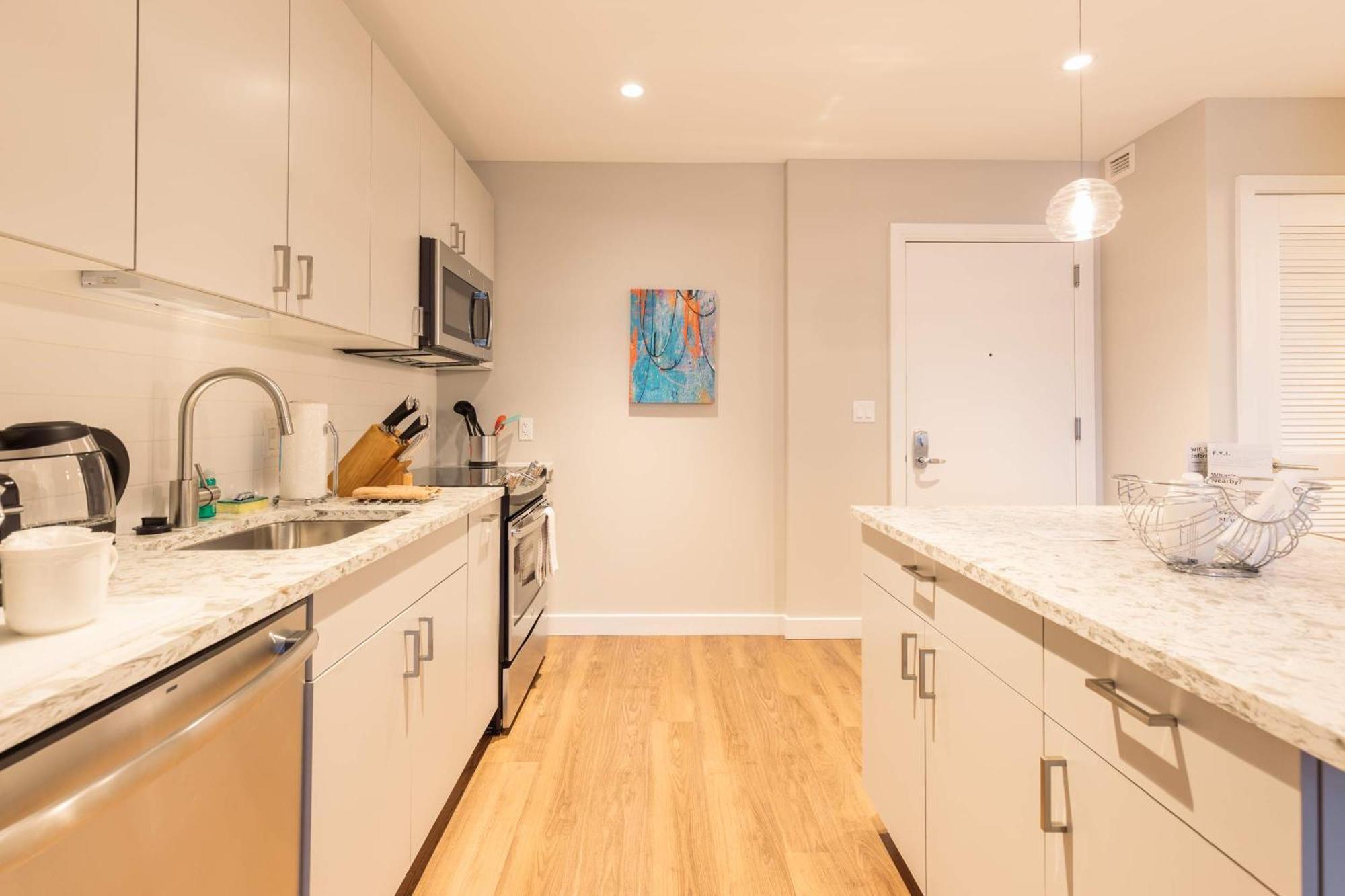 Luxury In Seaport * Boston