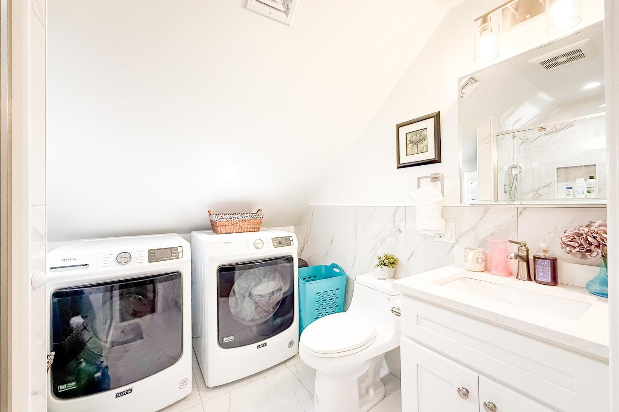 40-newly Renovated, Stylish And Beautiful With 4br Apartment