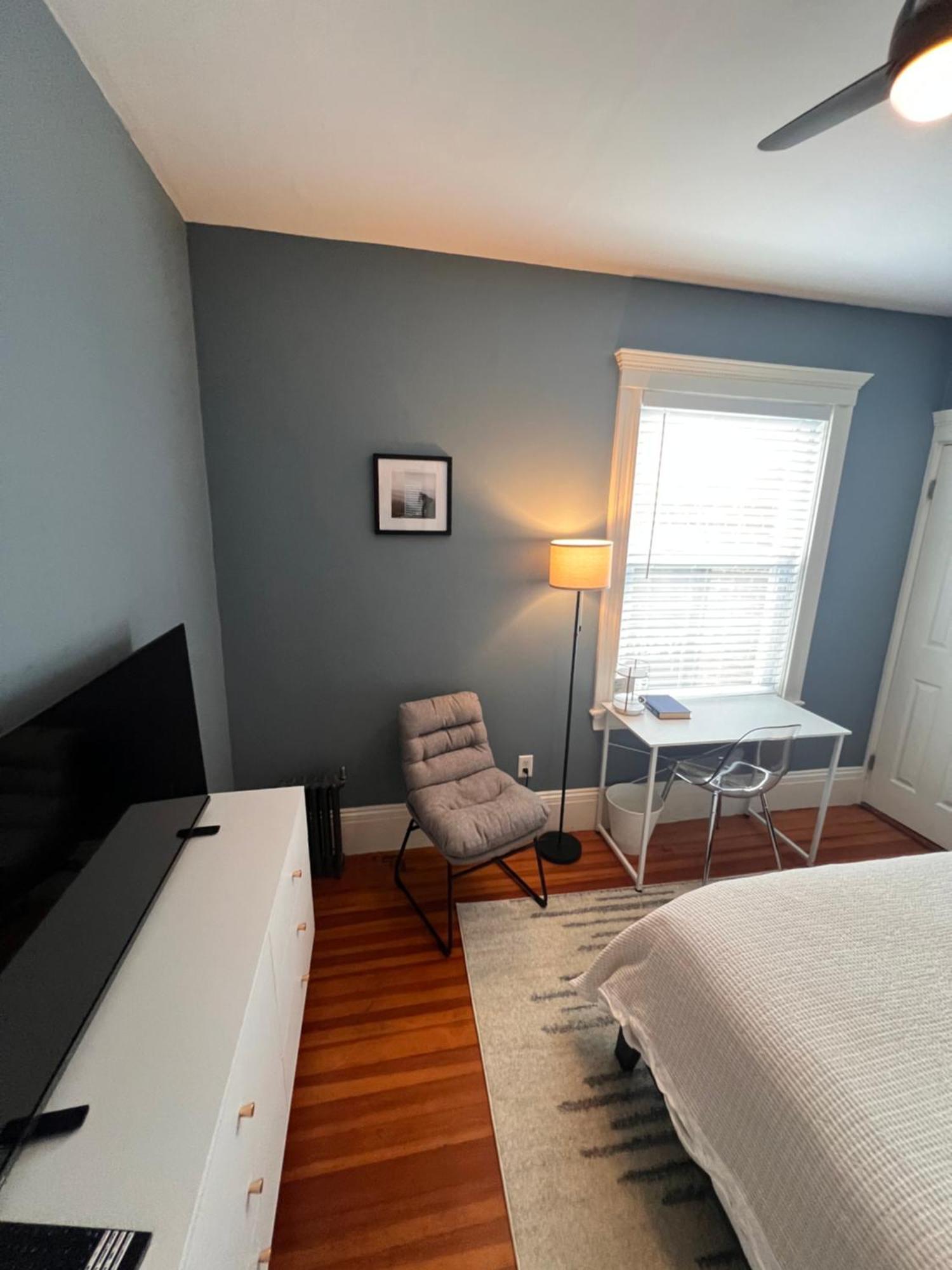 Cozy Private Fully Furnished In Homestay Boston