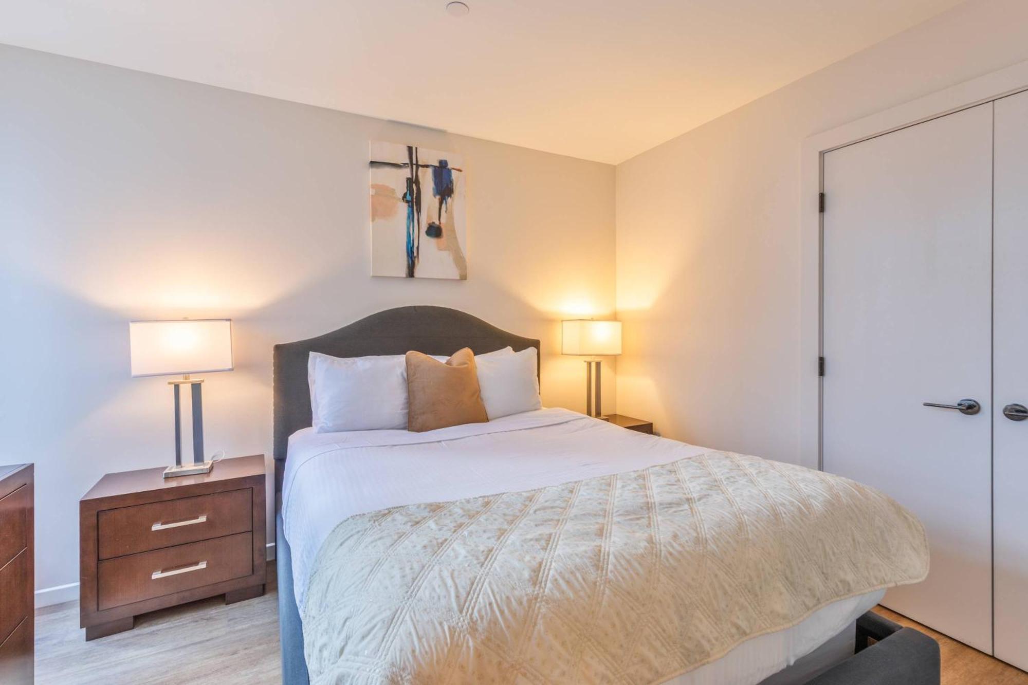 Luxury Heart Of Seaport-alx-1217 Apartment Boston