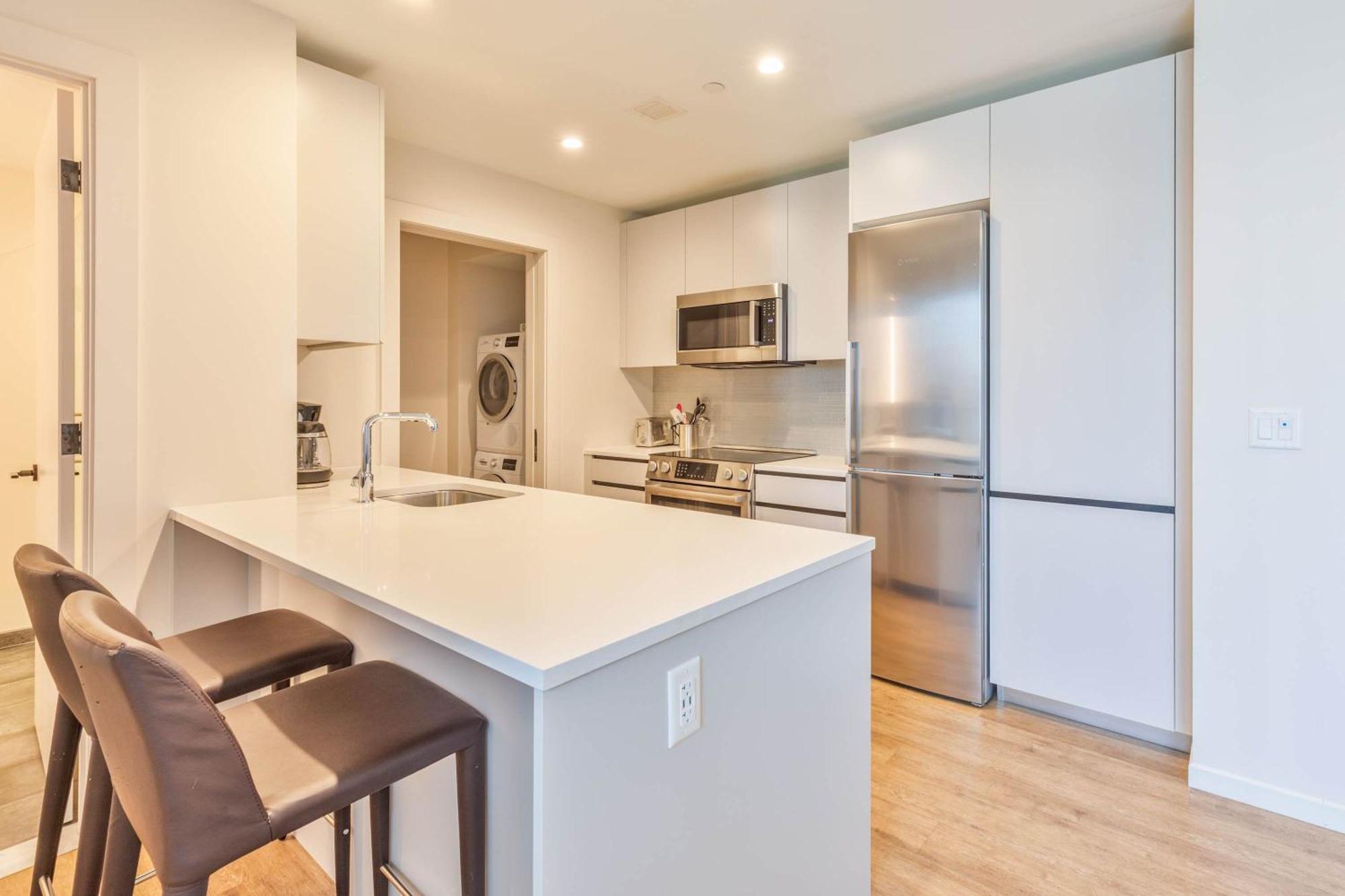 Apartment Luxury Heart Of Seaport-alx-1217 *