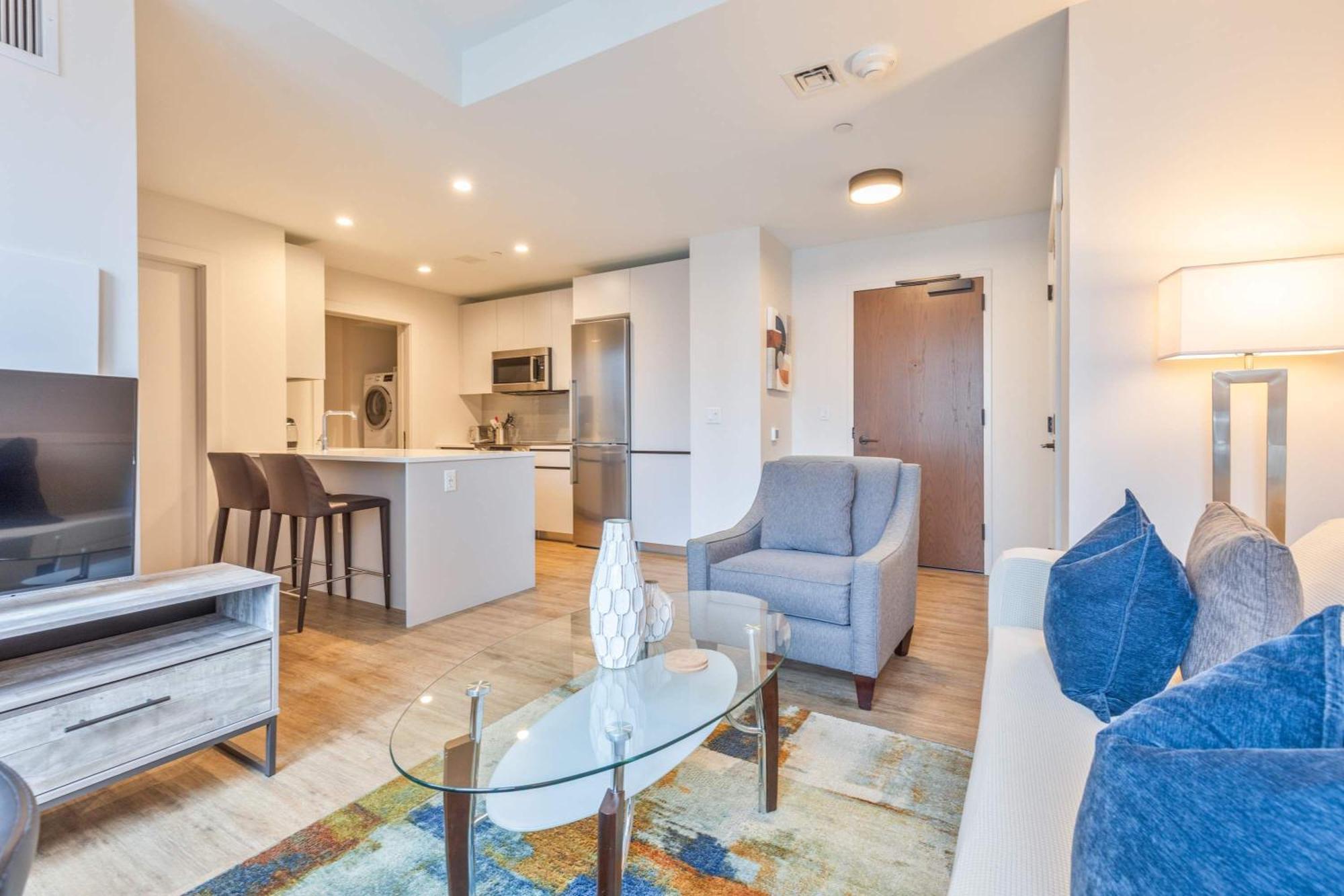 Luxury Heart Of Seaport-alx-1217 Apartment